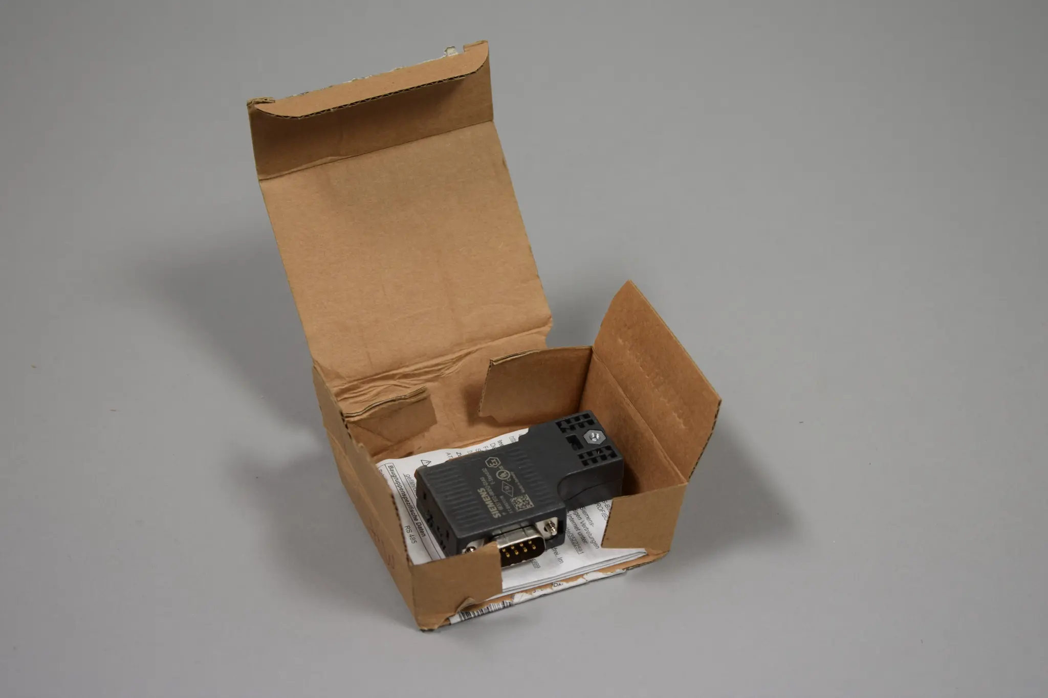 Produktfoto 1 von 6ES7972-0BB52-0XA0