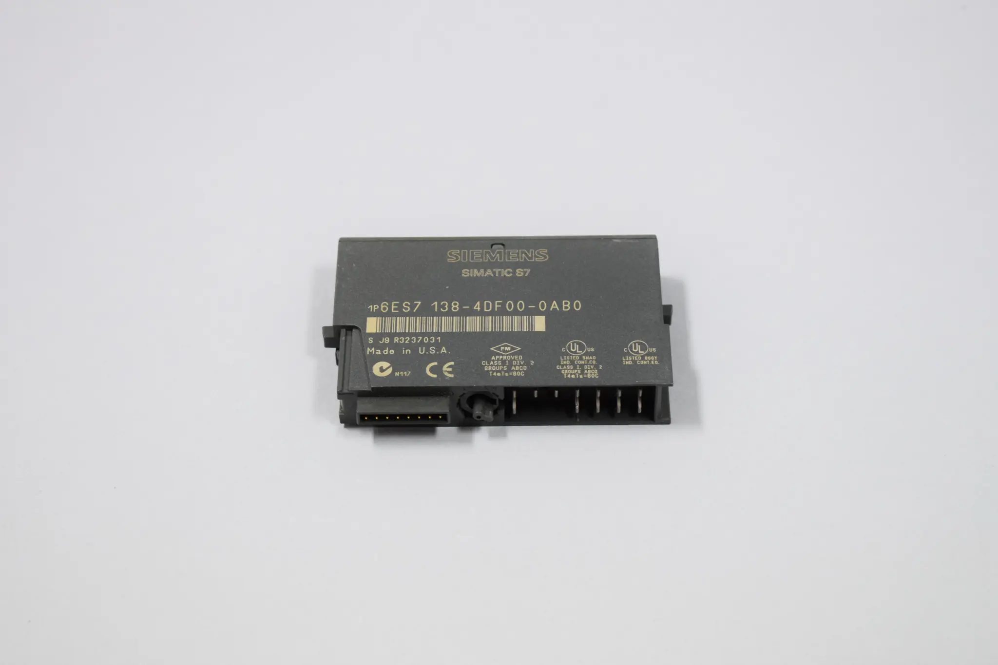 Produktfoto 1 von 6ES7138-4DF00-0AB0