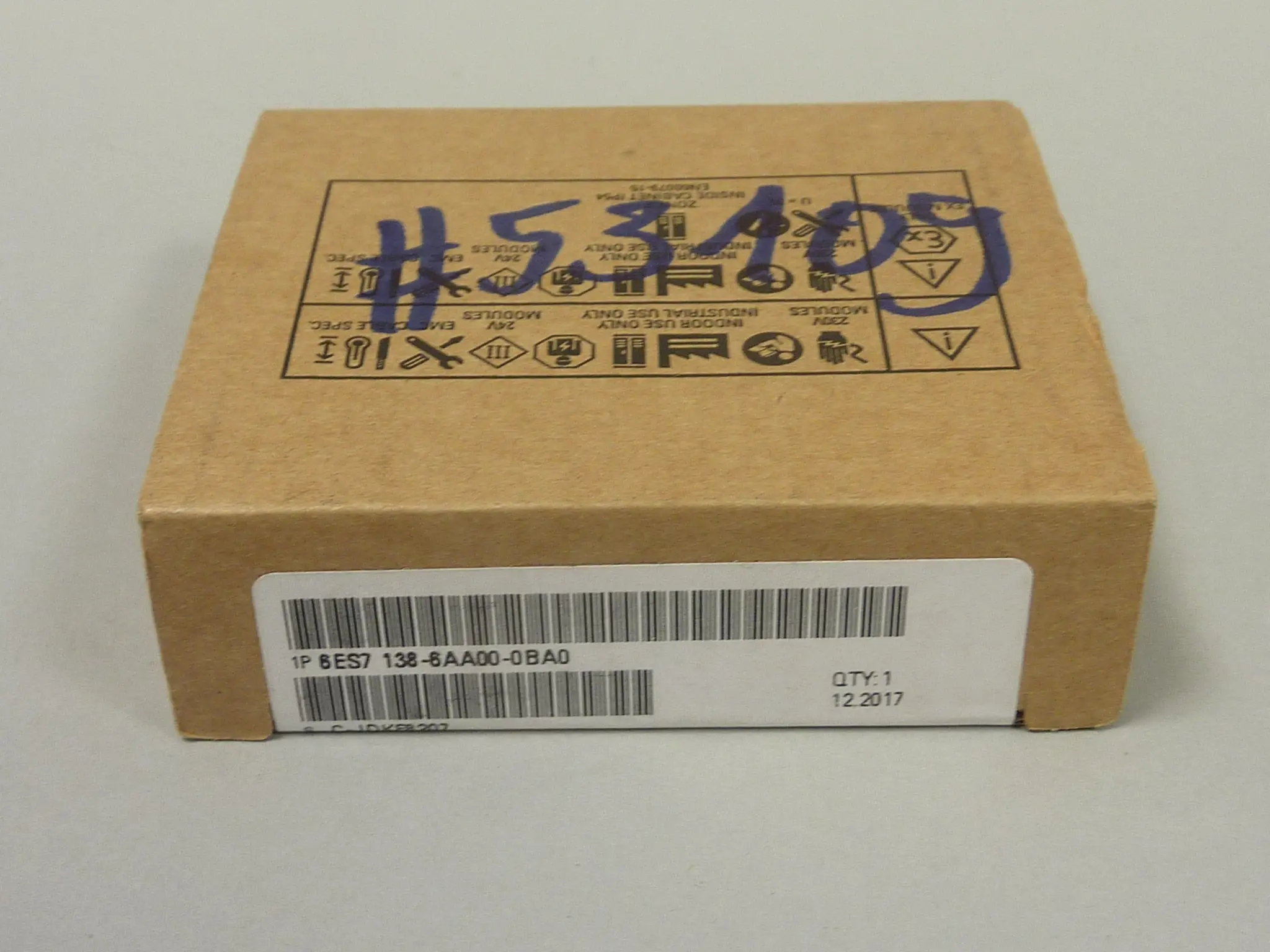 Produktfoto 1 von 6ES7138-6AA00-0BA0