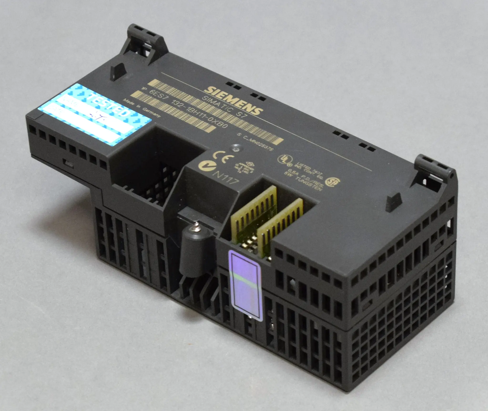 Produktfoto 1 von 6ES7132-1BH11-0XB0