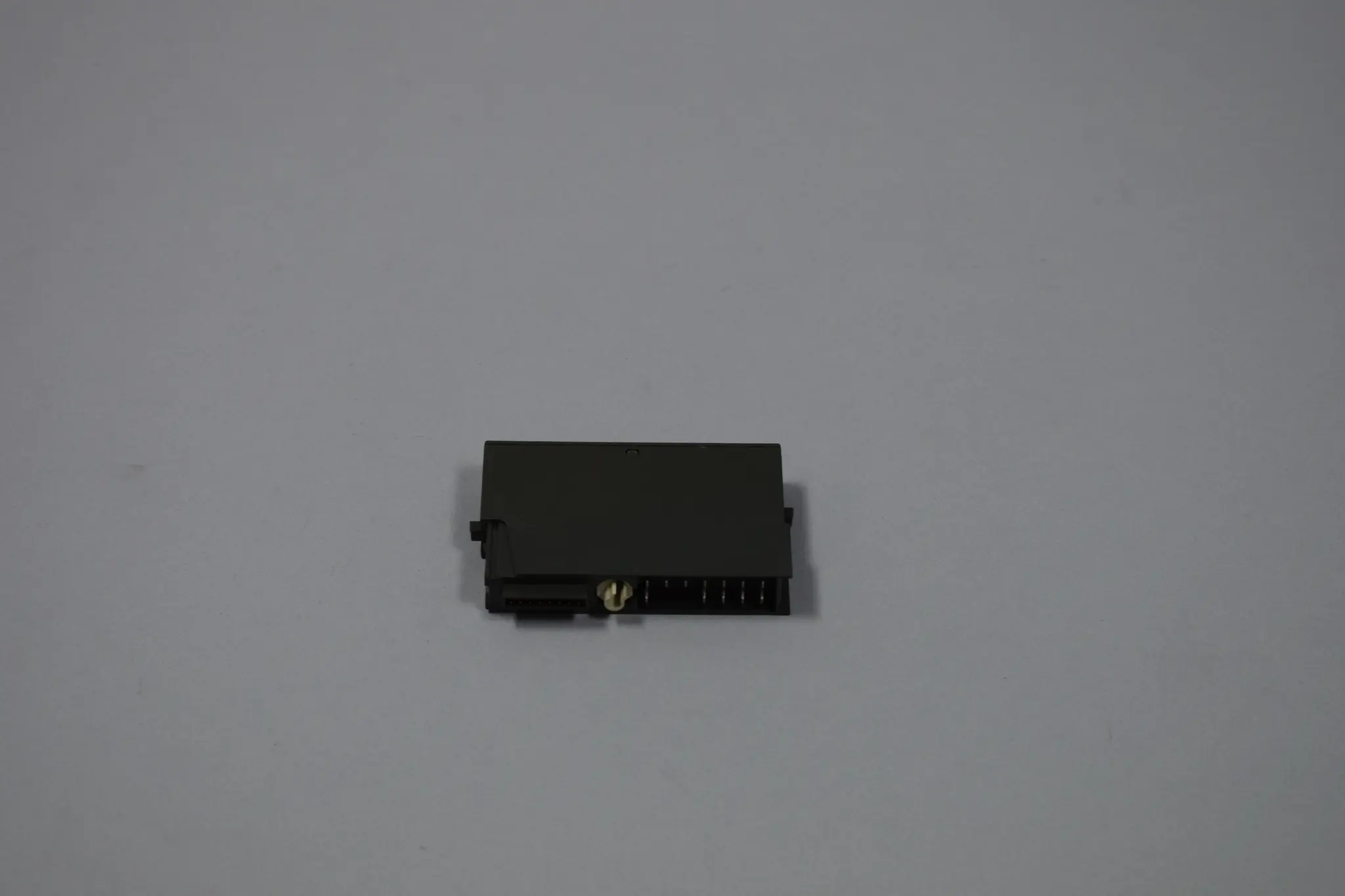 Produktfoto 1 von 6ES7134-4JB00-0AB0