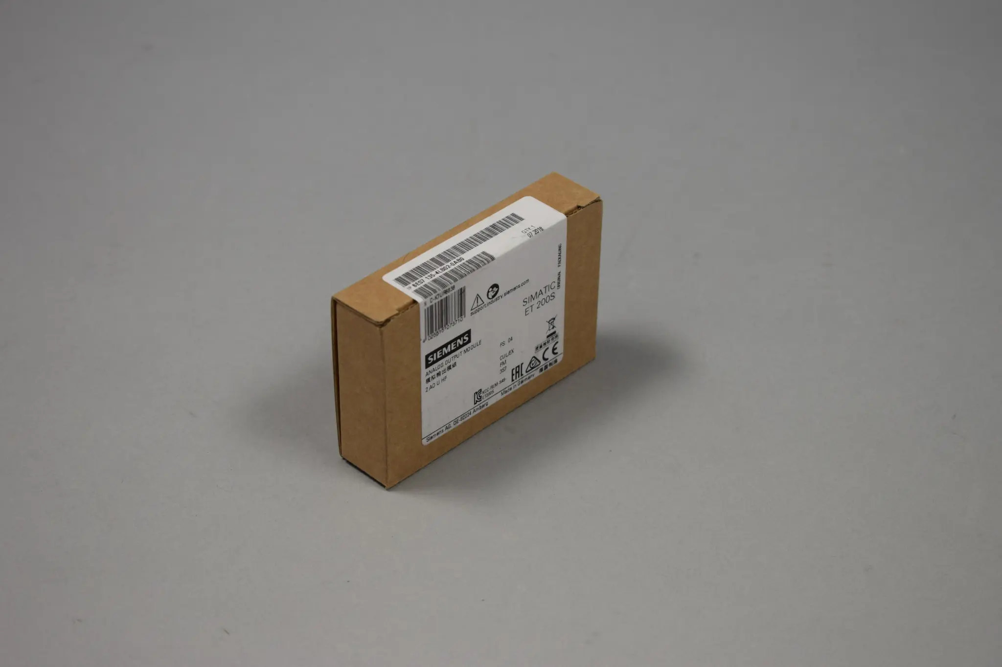 Produktfoto 1 von 6ES7135-4LB02-0AB0