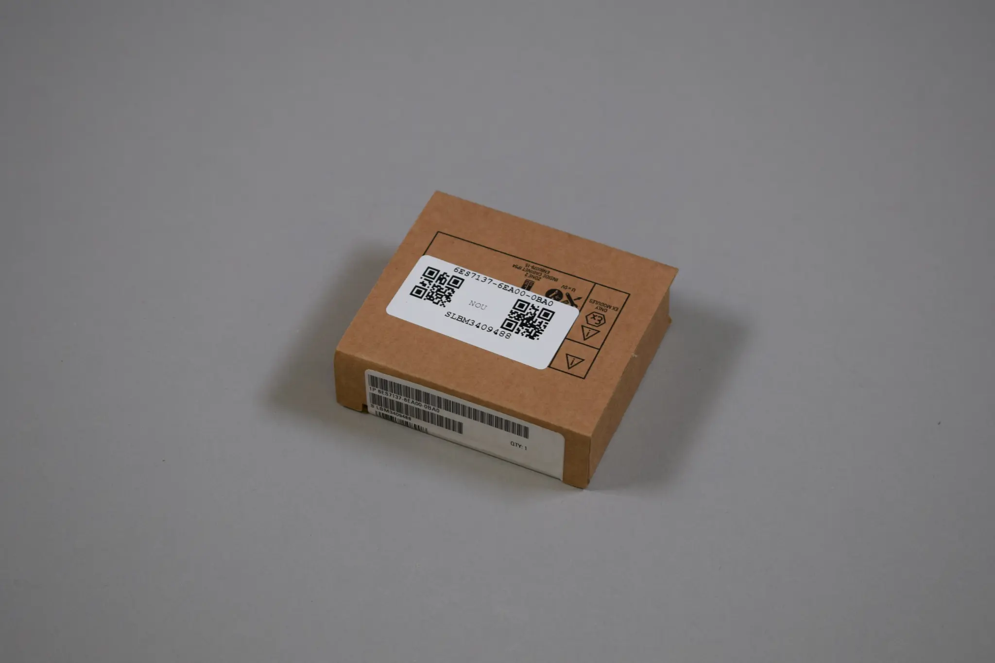 Produktfoto 1 von 6ES7137-6EA00-0BA0