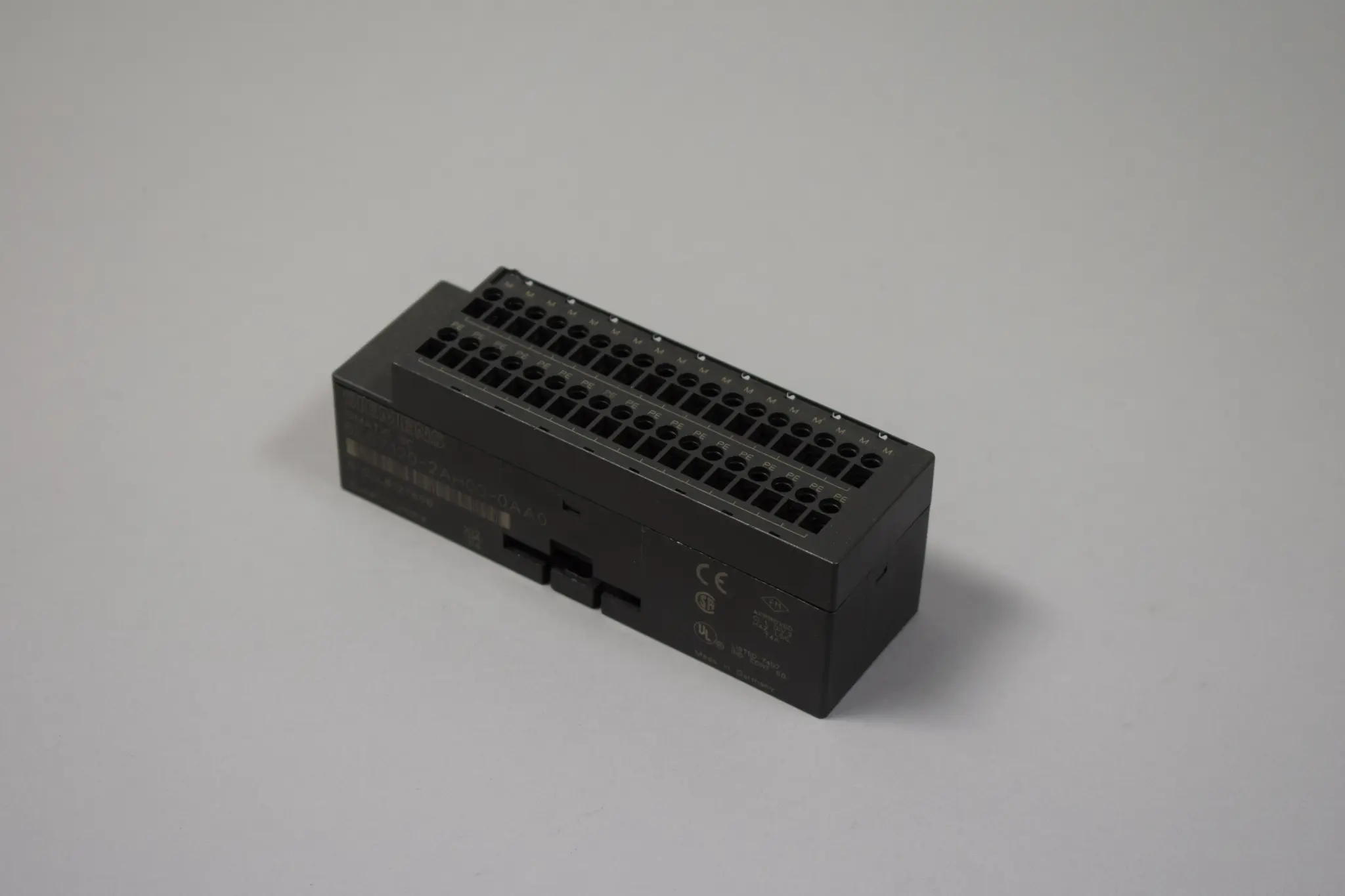 Produktfoto 1 von 6ES7120-2AH00-0AA0