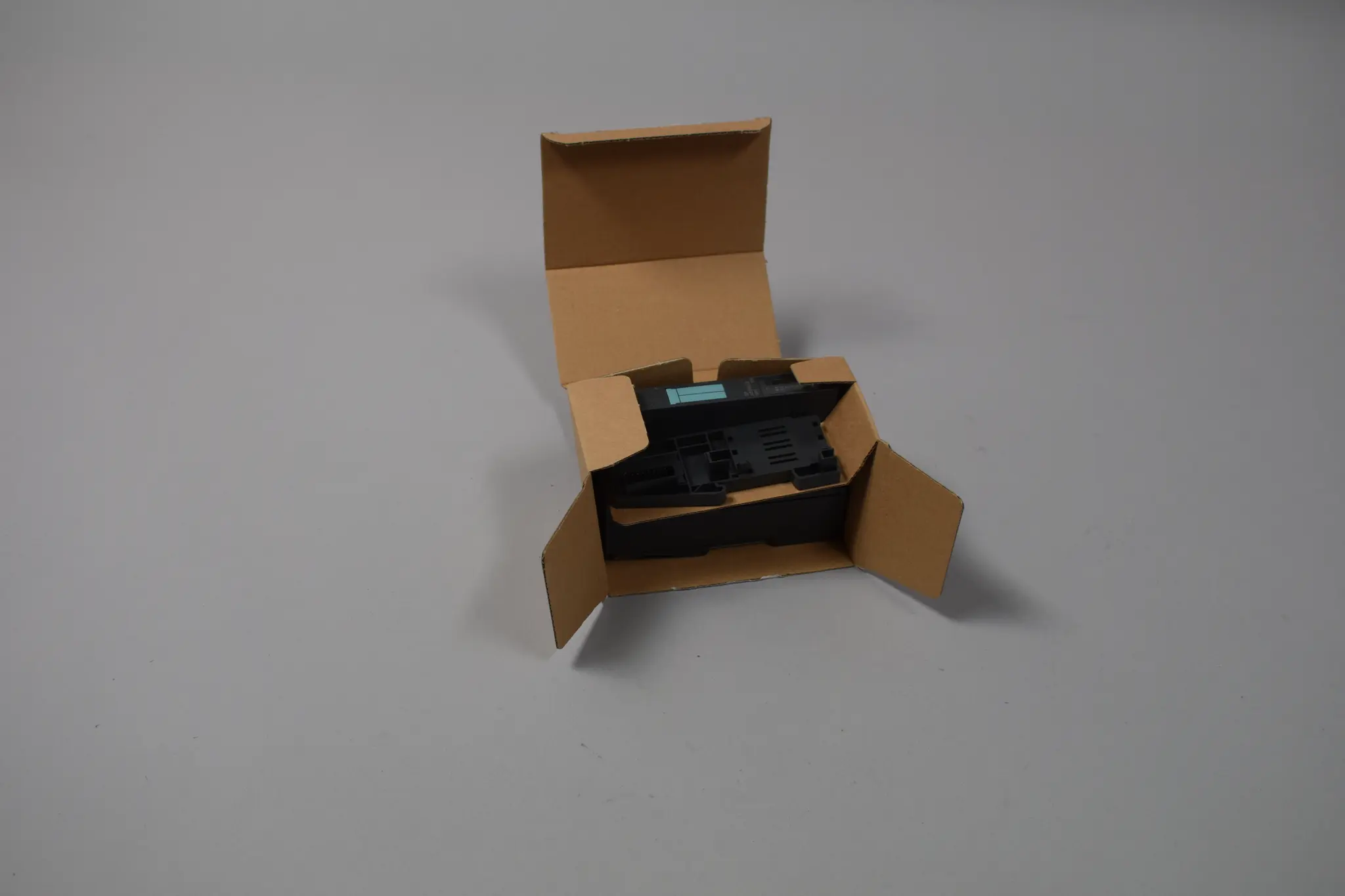 Produktfoto 1 von 6ES7151-1AA06-0AB0
