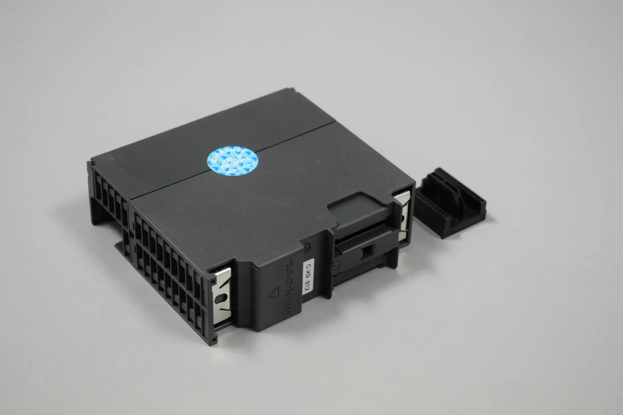 Produktfoto 1 von 6ES7153-2BA02-0XB0