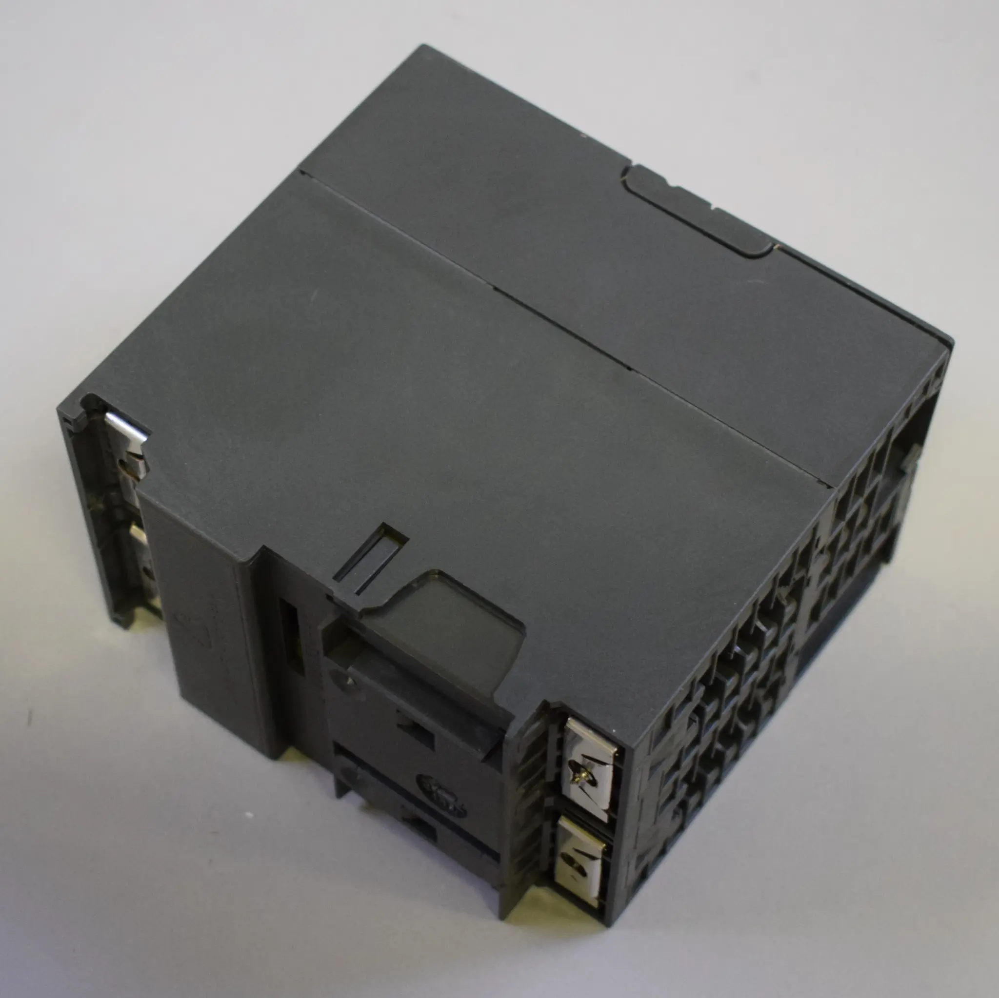 Produktfoto 1 von 6ES7157-0AC85-0XA0
