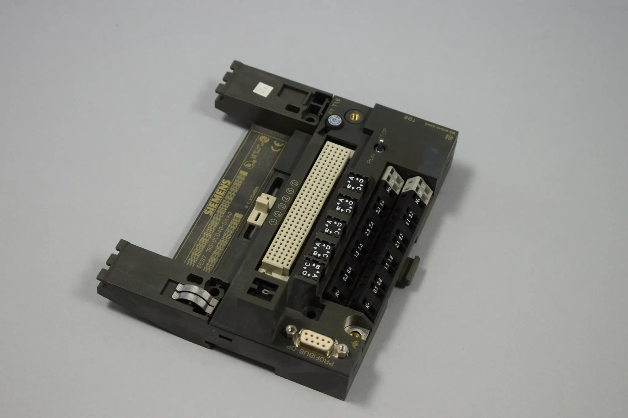 Produktfoto 1 von 6ES7193-0CD40-0XA0