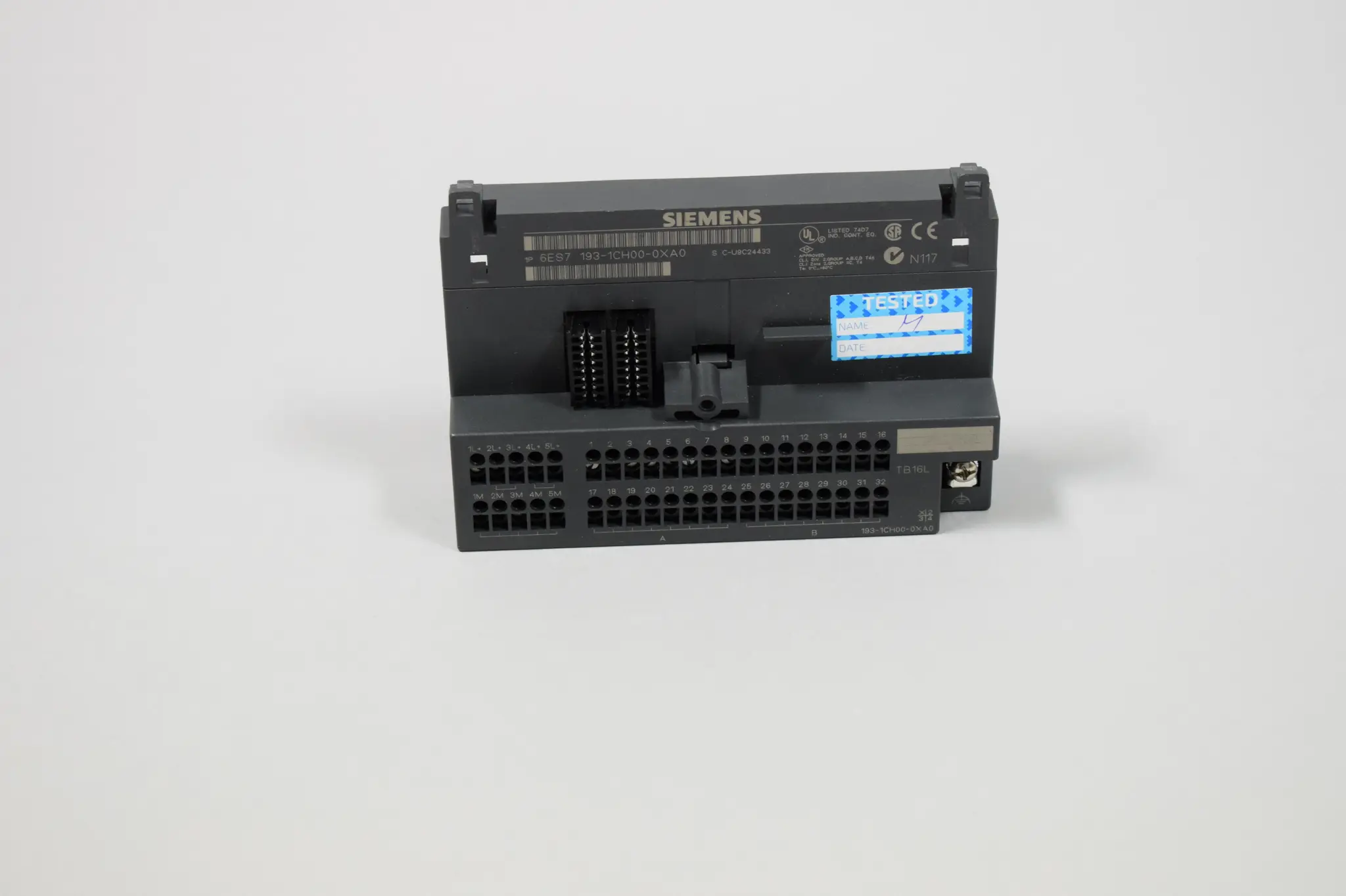 Produktfoto 1 von 6ES7193-1CH00-0XA0