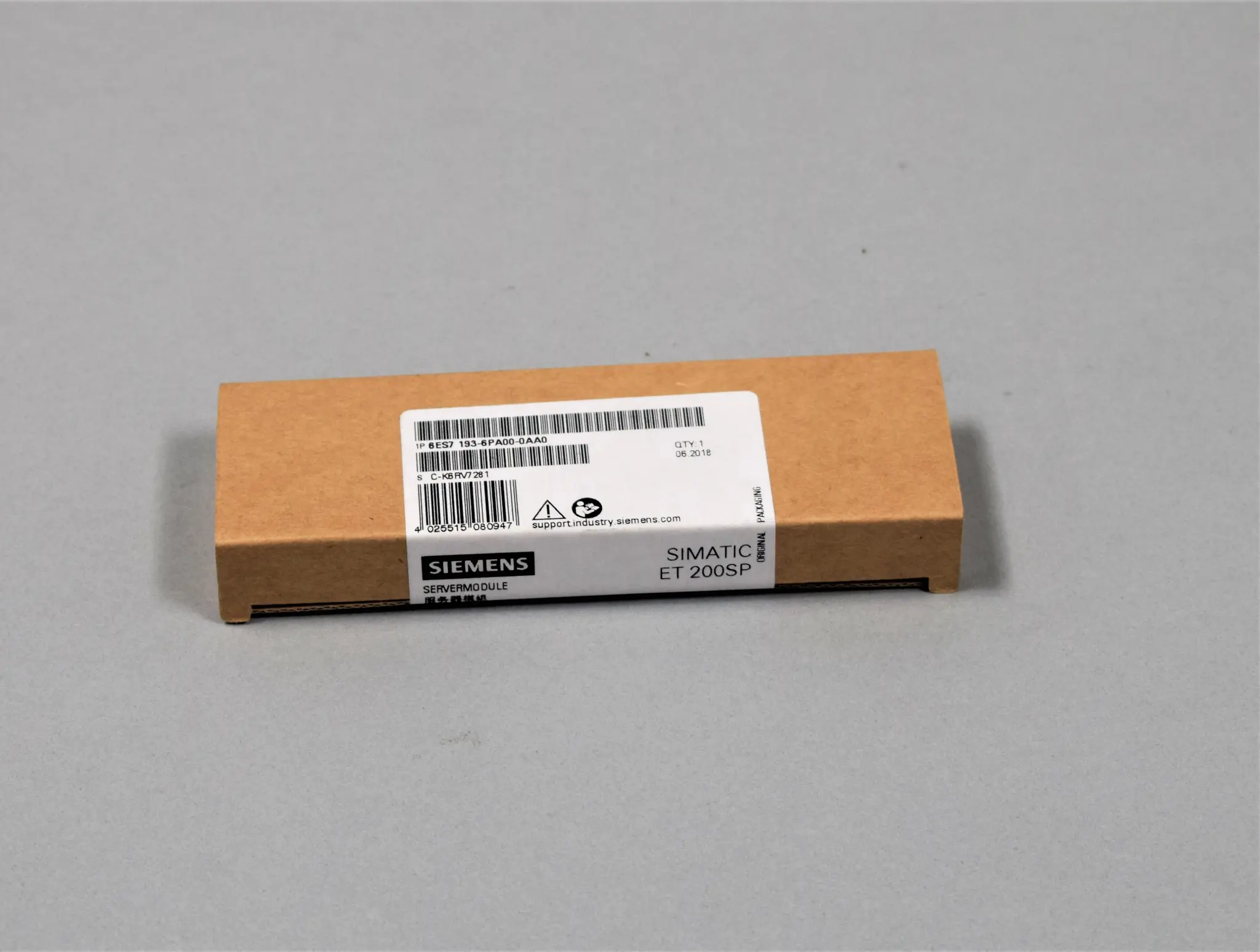 Produktfoto 1 von 6ES7193-6PA00-0AA0