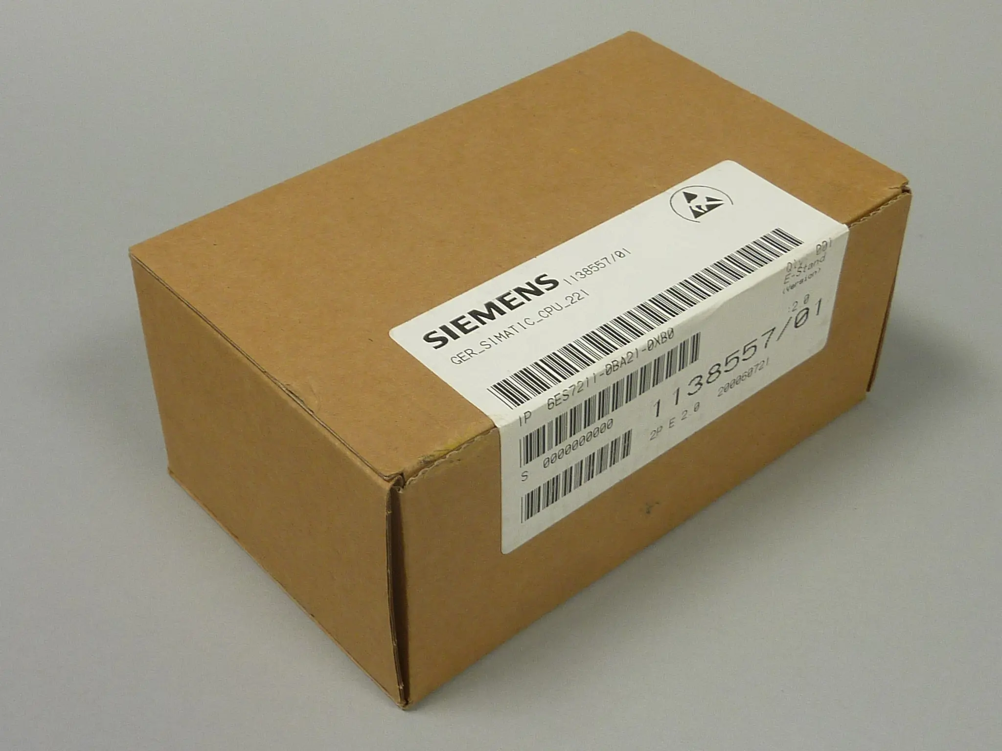 Produktfoto 1 von 6ES7211-0BA21-0XB0