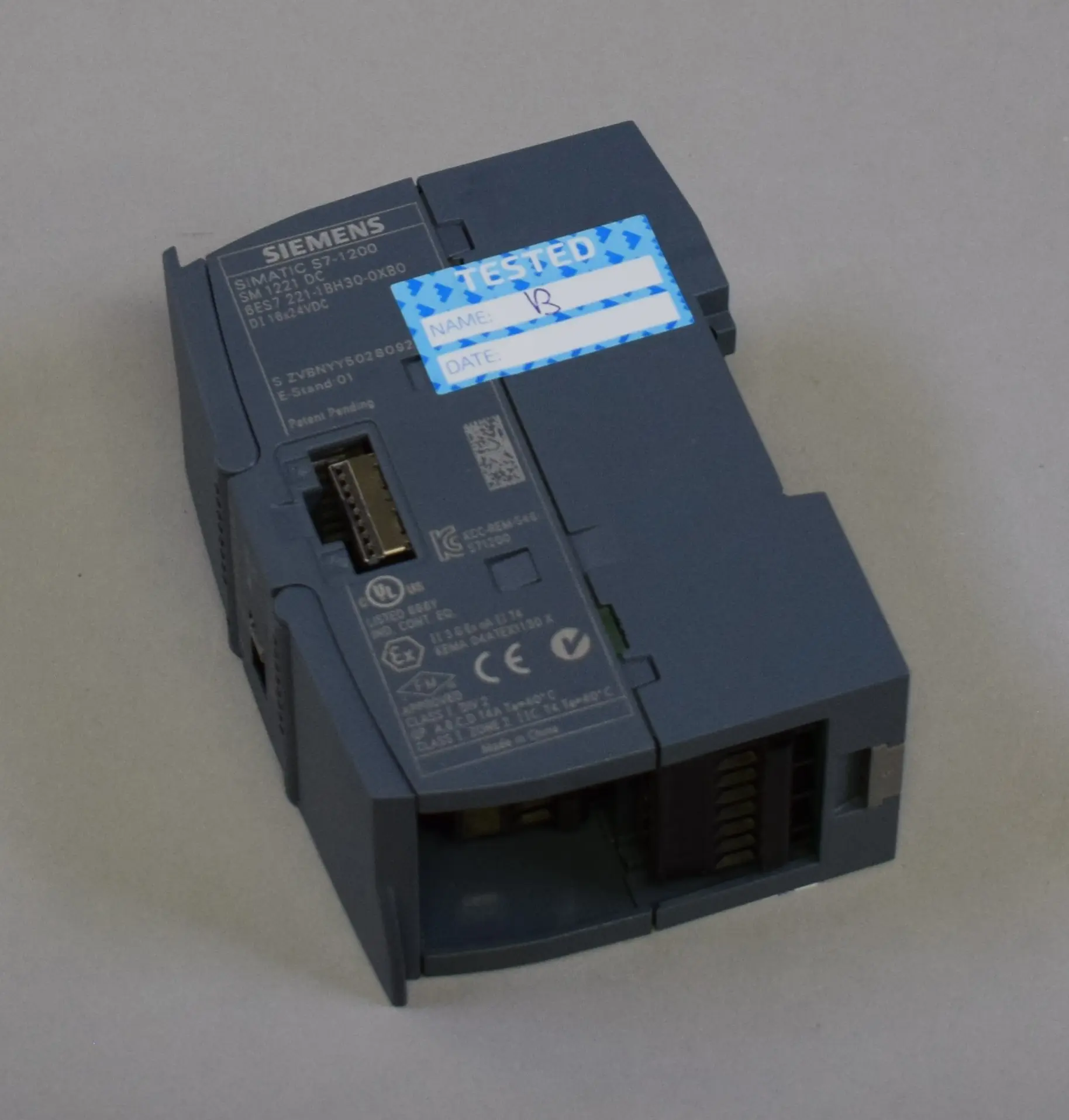 Produktfoto 1 von 6ES7221-1BH30-0XB0