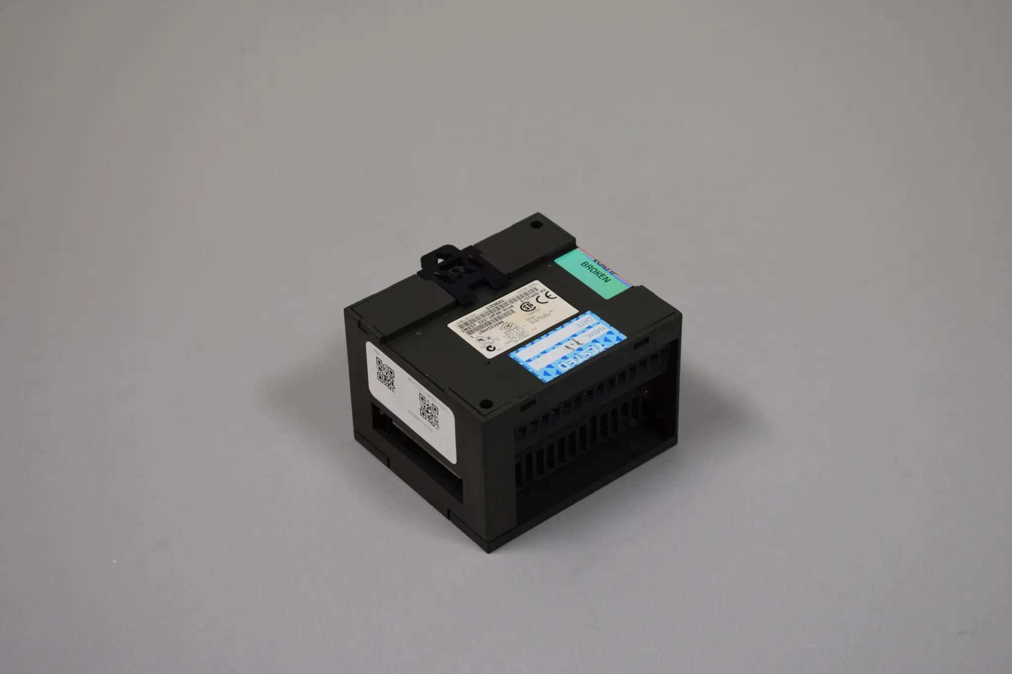 Produktfoto 1 von 6ES7222-1HF00-0XA0