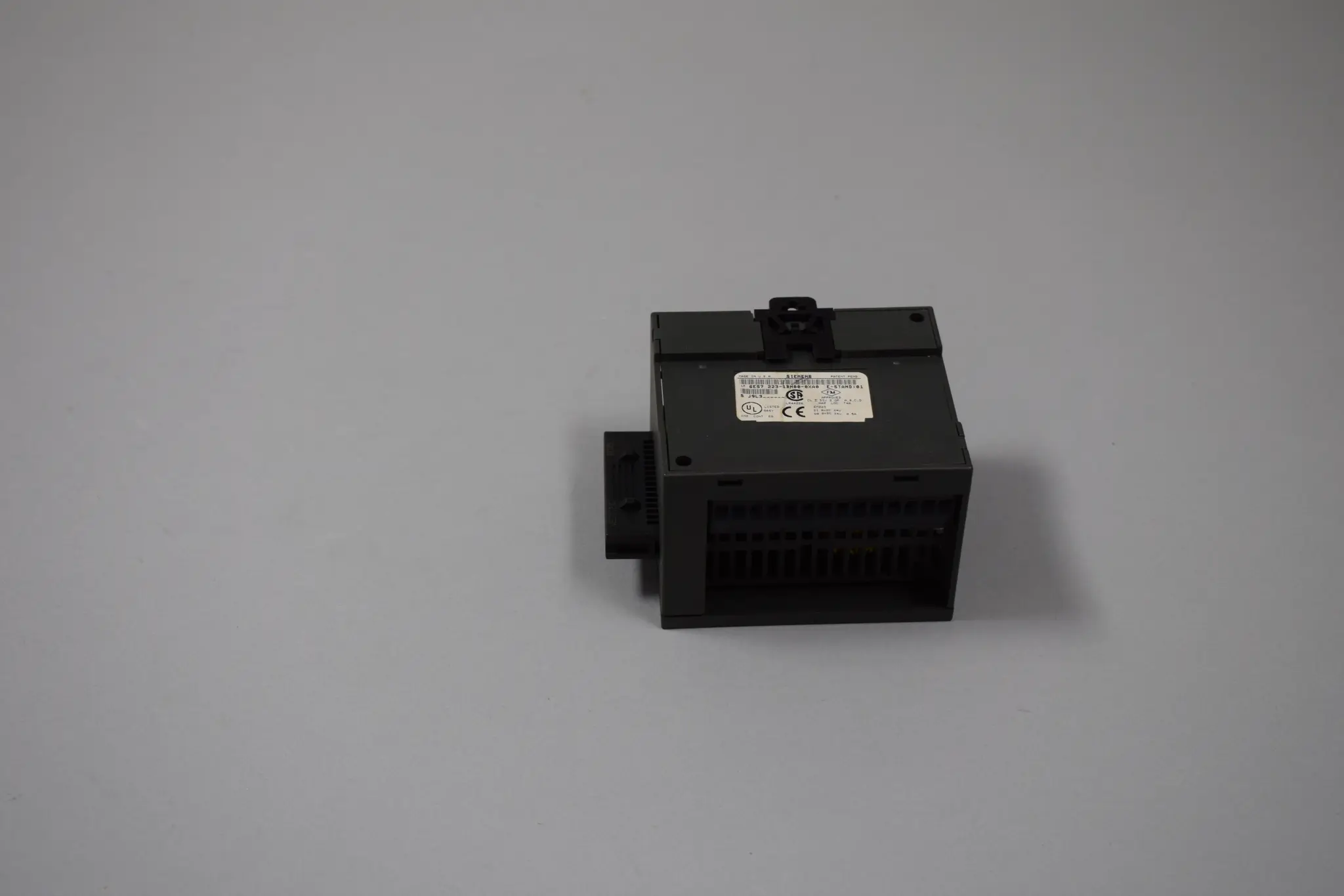 Produktfoto 1 von 6ES7223-1BH00-0XA0
