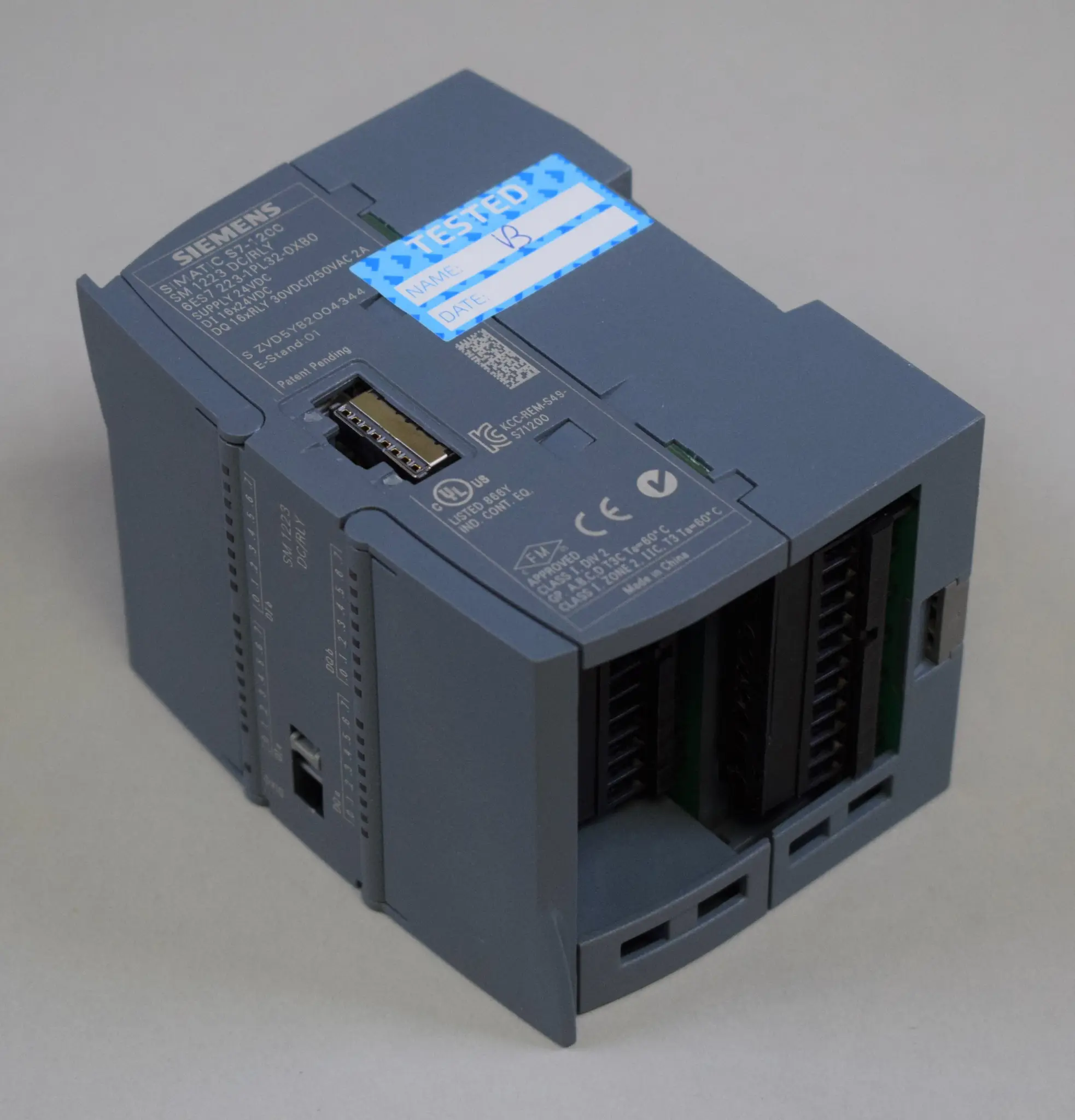 Produktfoto 1 von 6ES7223-1PL32-0XB0
