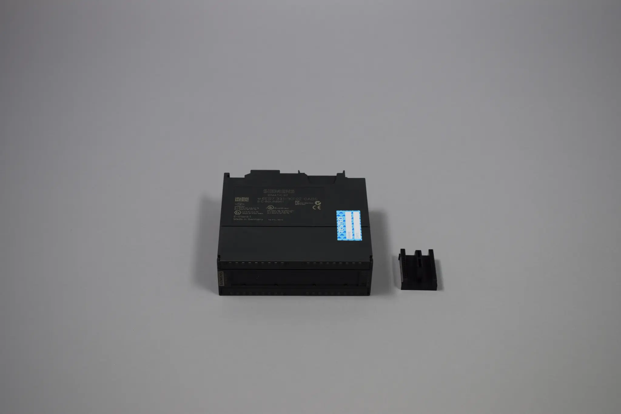 Produktfoto 1 von 6ES7331-1KF02-0AB0