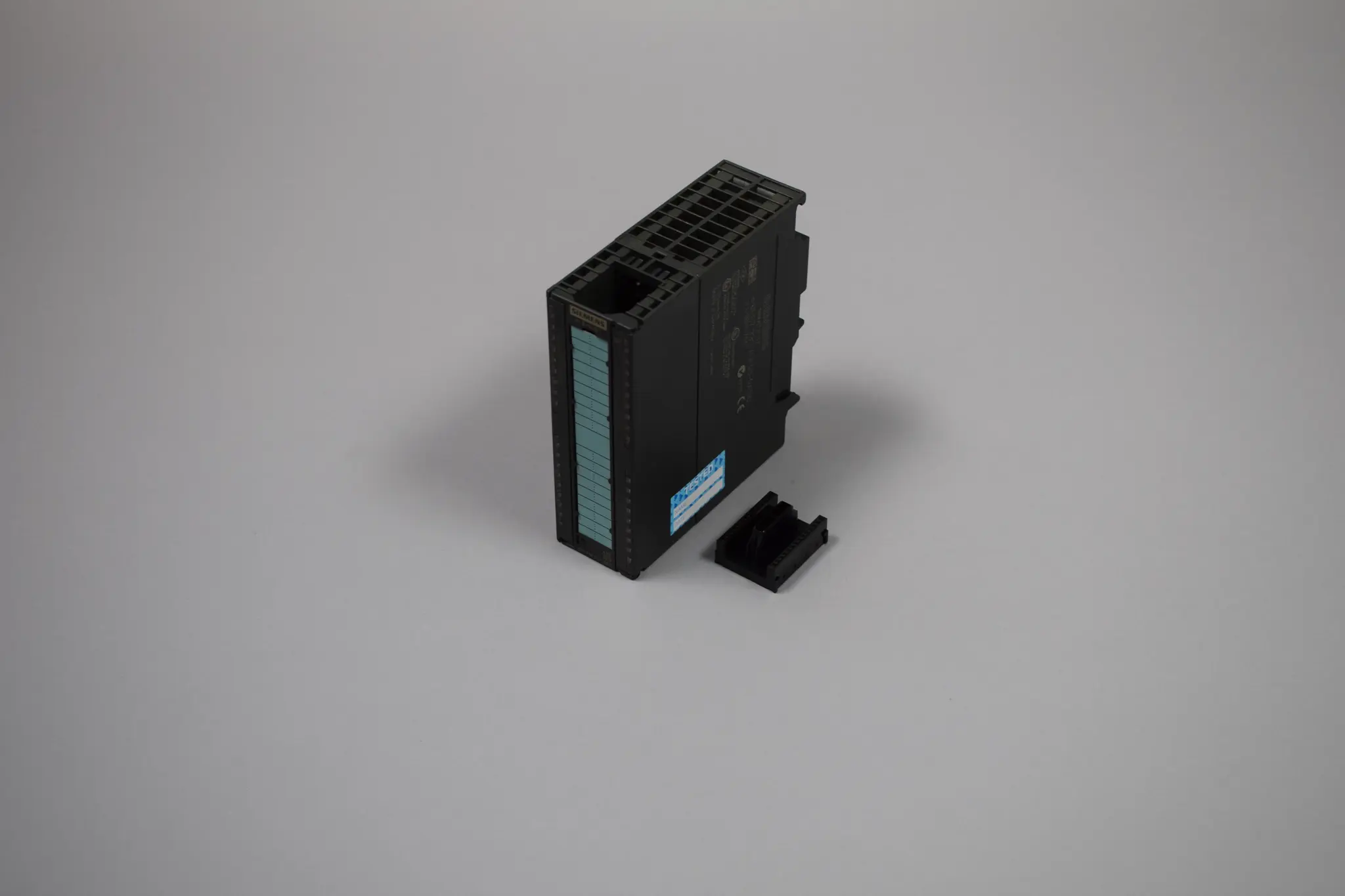Produktfoto 1 von 6ES7331-7NF00-0AB0