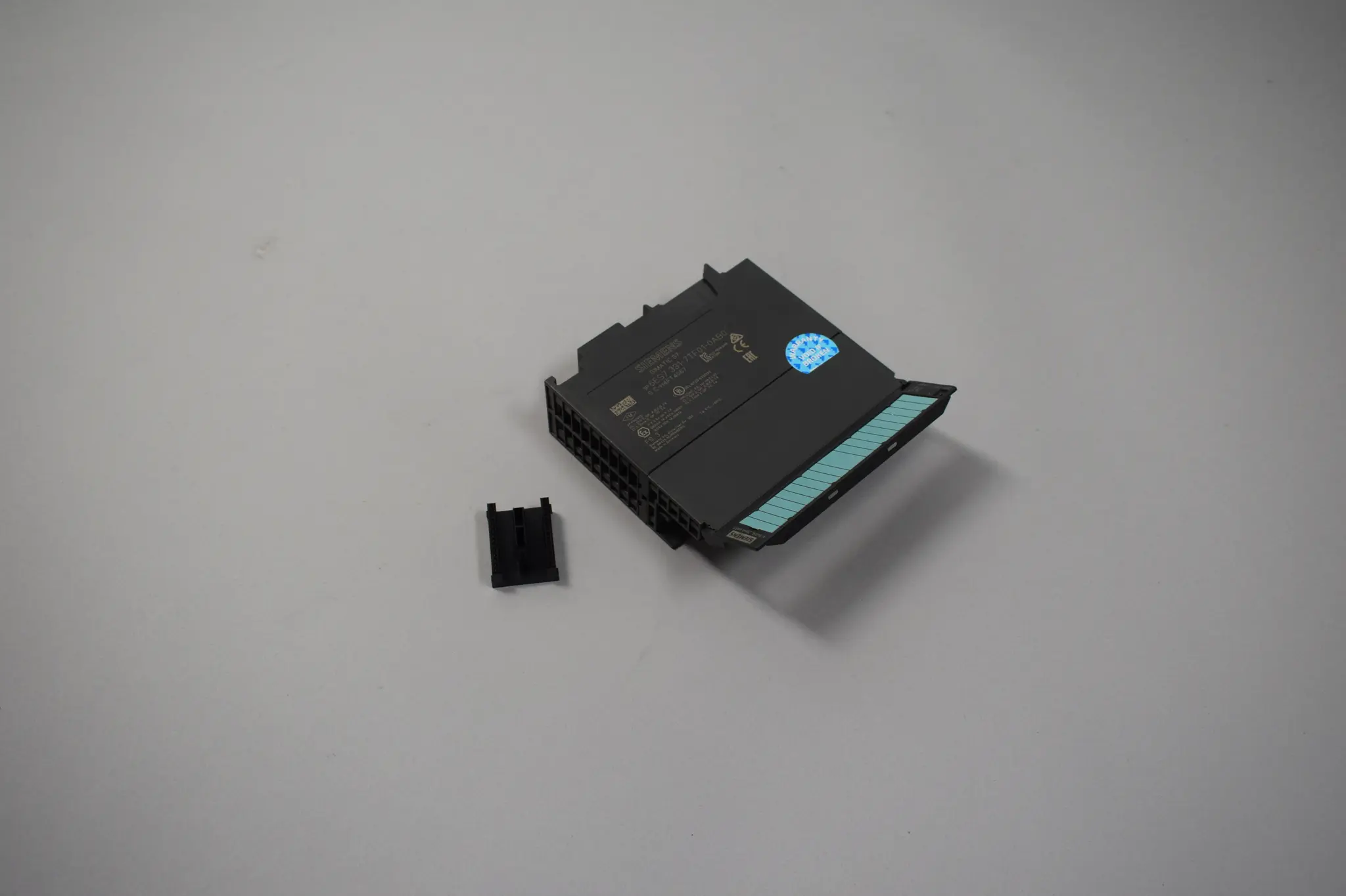 Produktfoto 1 von 6ES7331-7TF01-0AB0