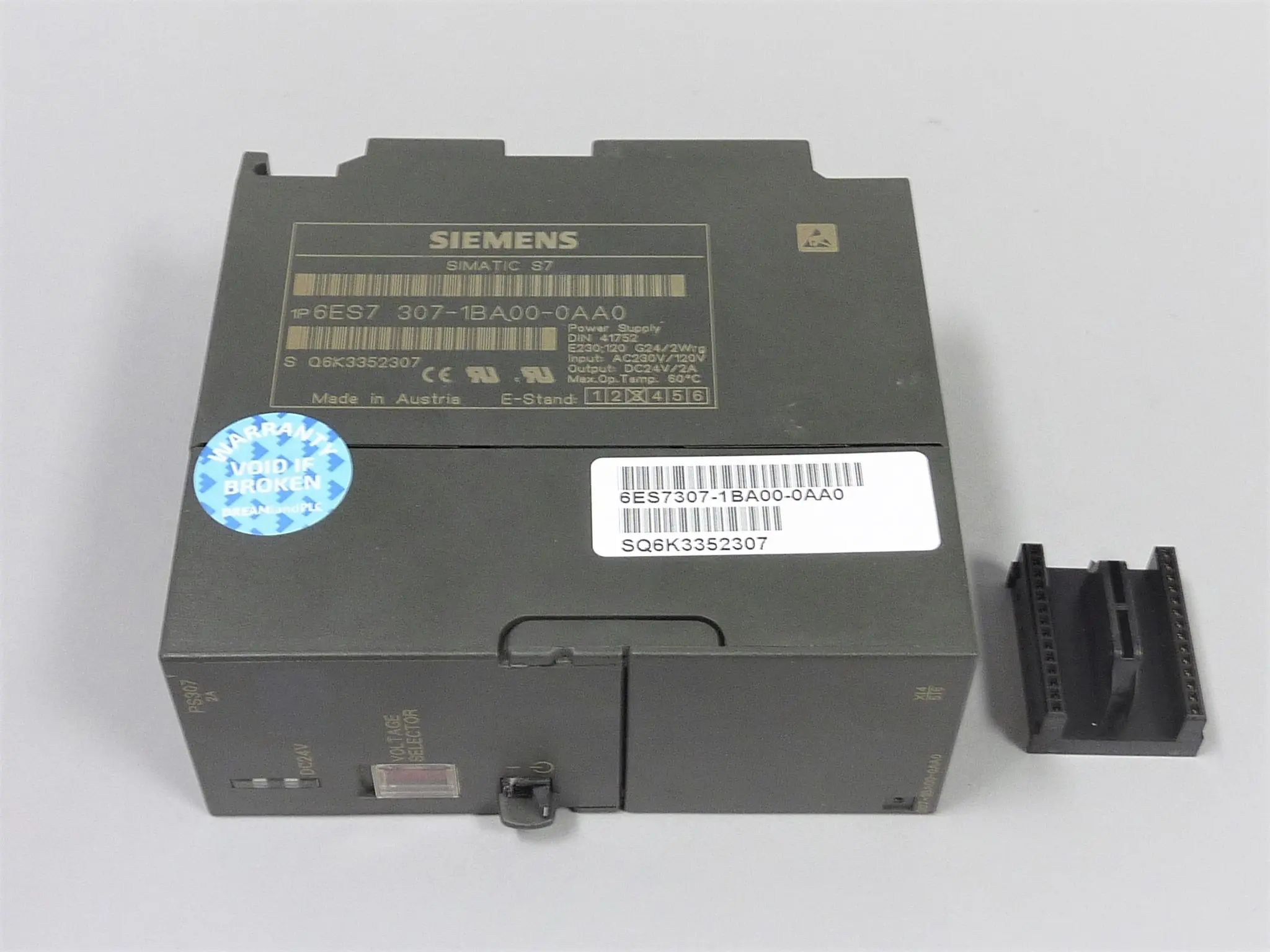 Produktfoto 1 von 6ES7307-1BA00-0AA0