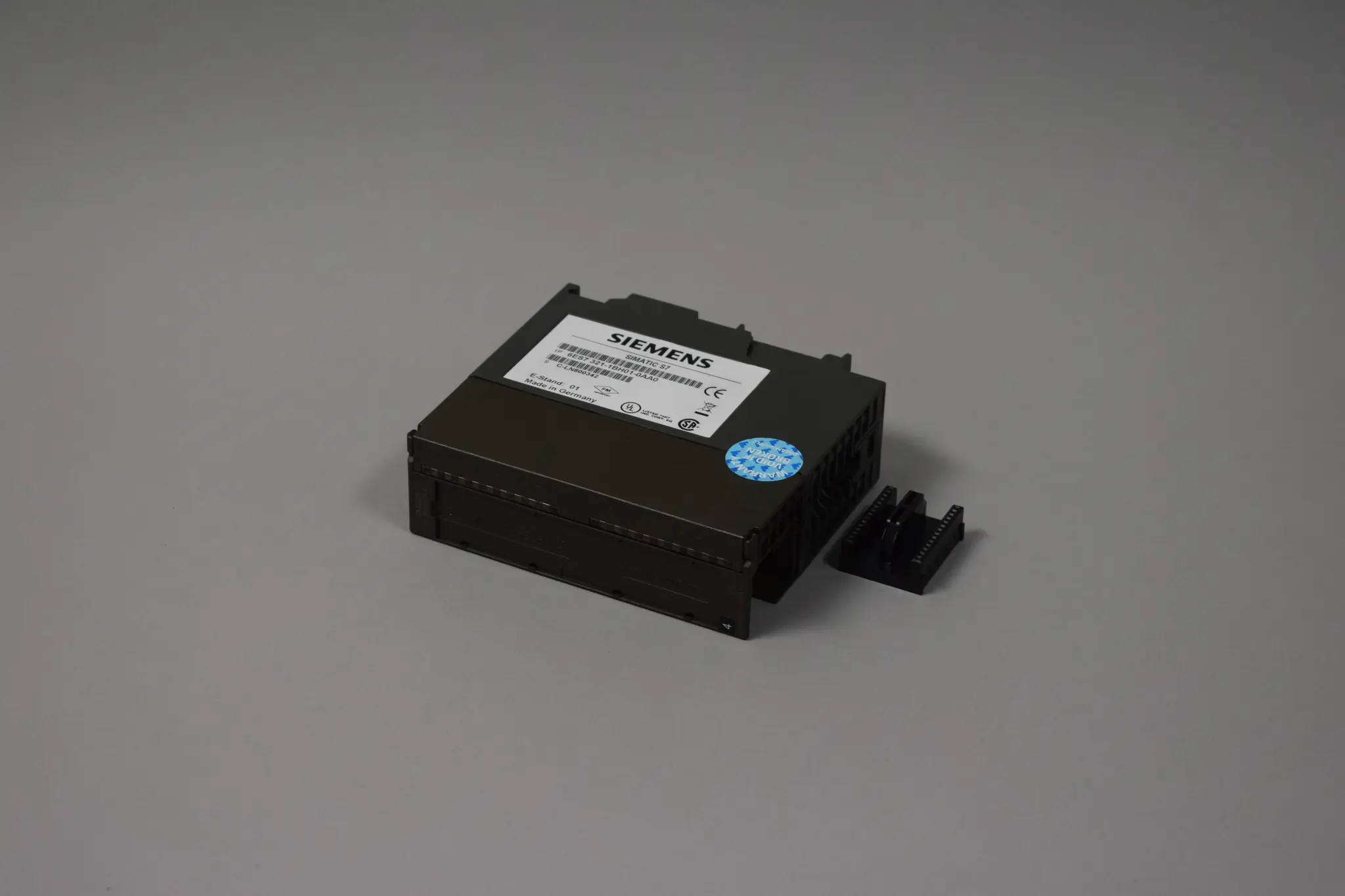 Produktfoto 1 von 6ES7321-1BH01-0AA0