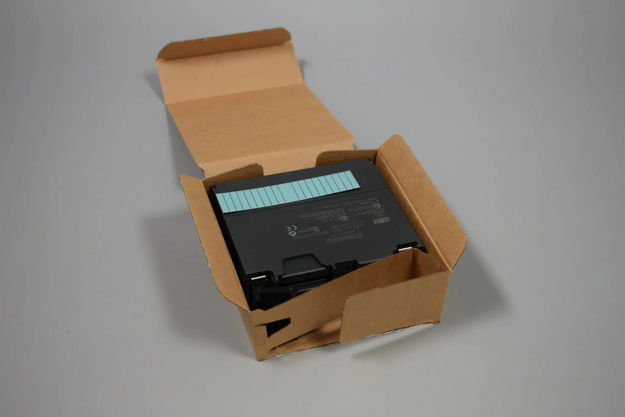 Produktfoto 1 von 6ES7321-1BH02-0AA0