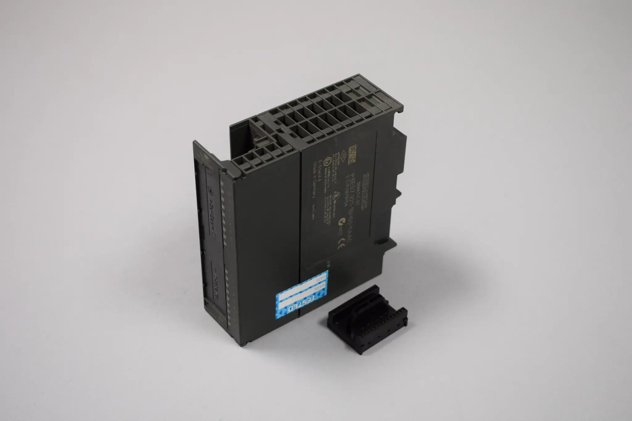 Produktfoto 1 von 6ES7321-1BH50-0AA0