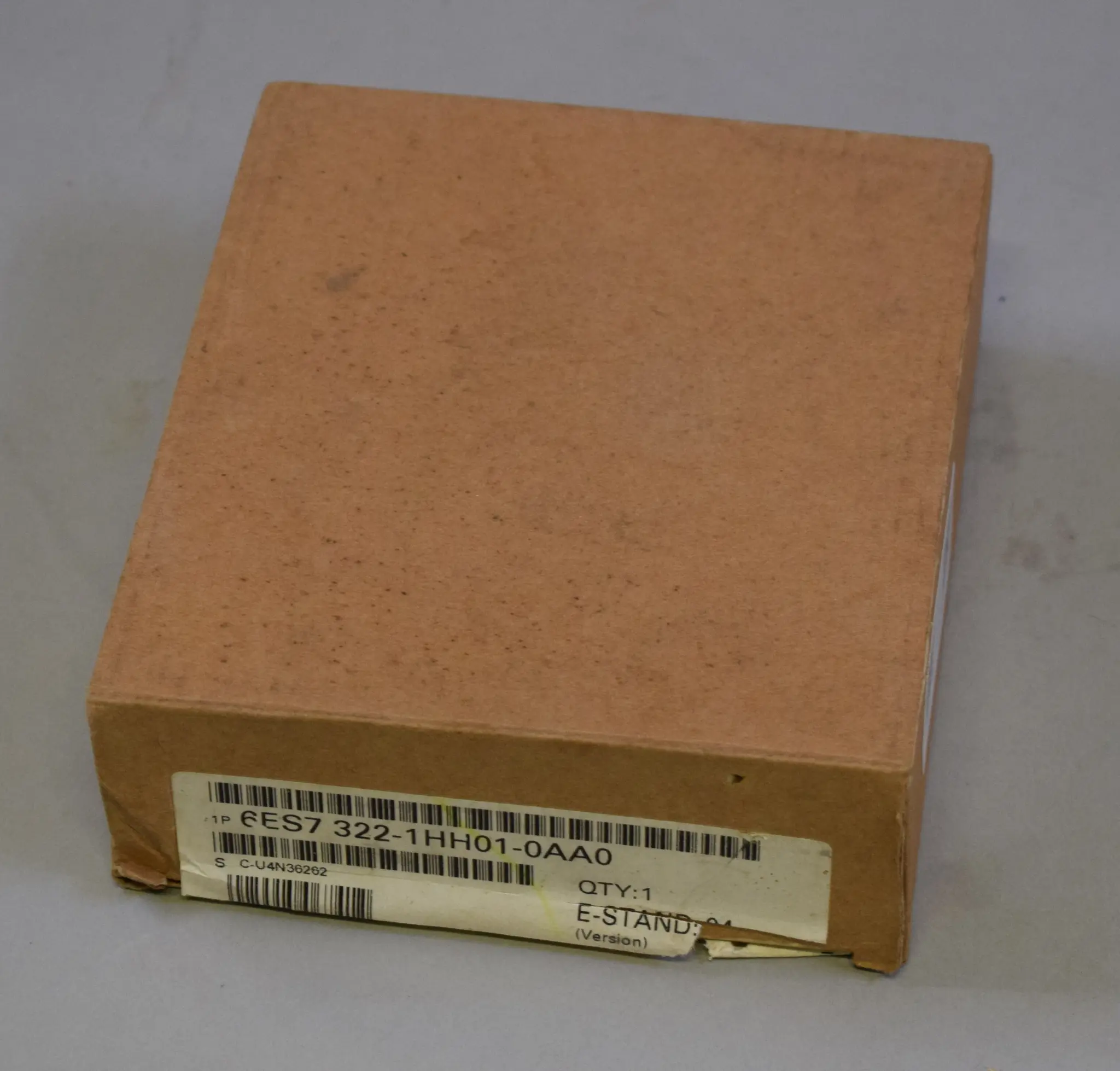 Produktfoto 1 von 6ES7322-1HH01-0AA0