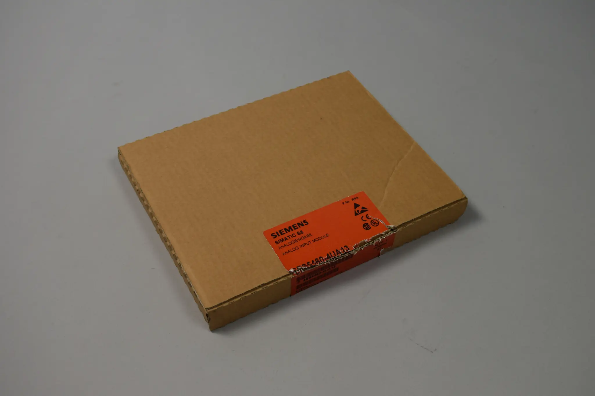 Produktfoto 1 von 6ES5460-4UA13