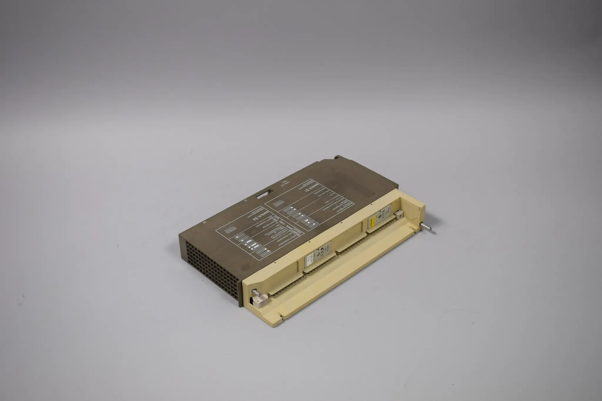 Produktfoto 1 von 6ES5460-7LA13