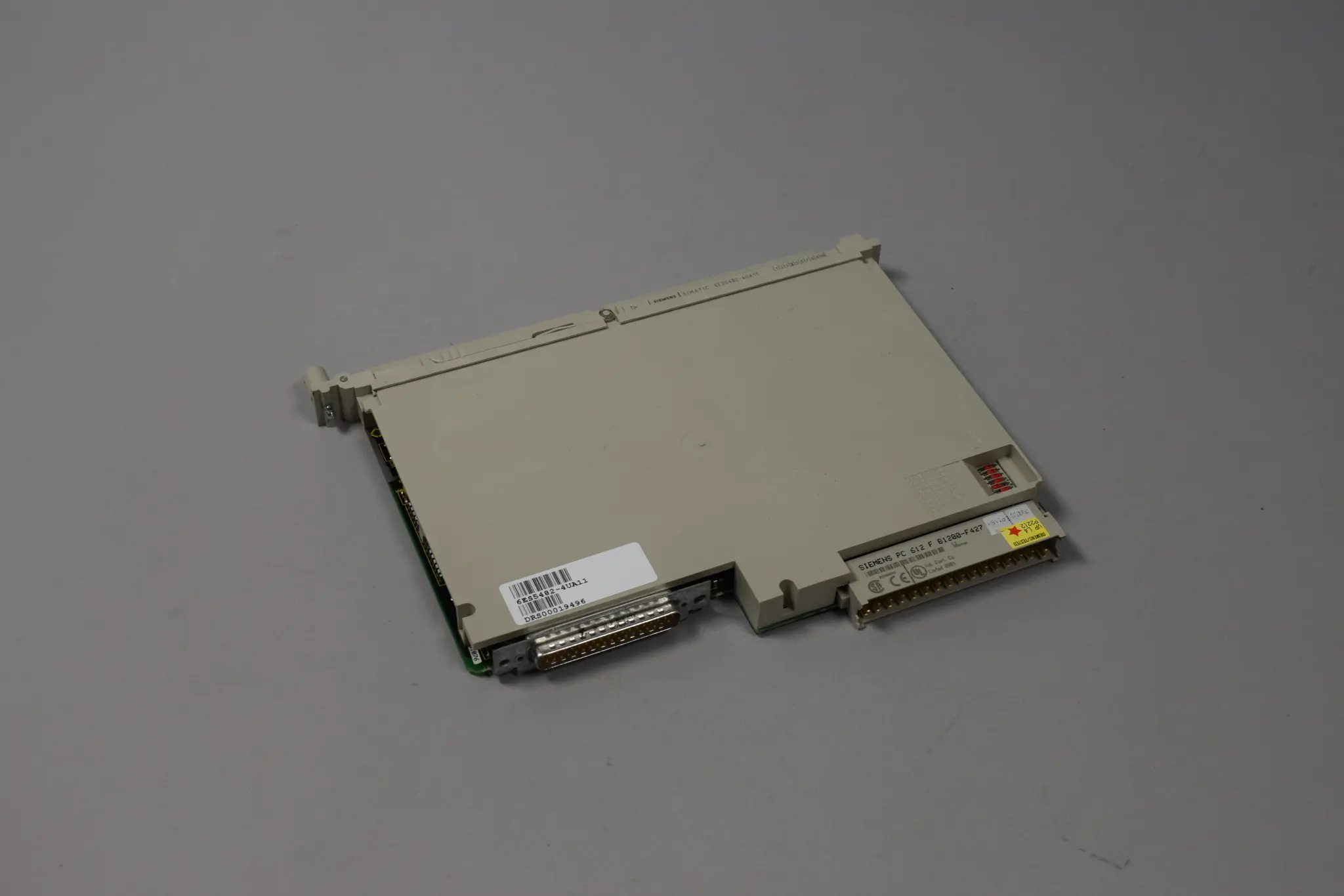 Produktfoto 1 von 6ES5482-4UA11