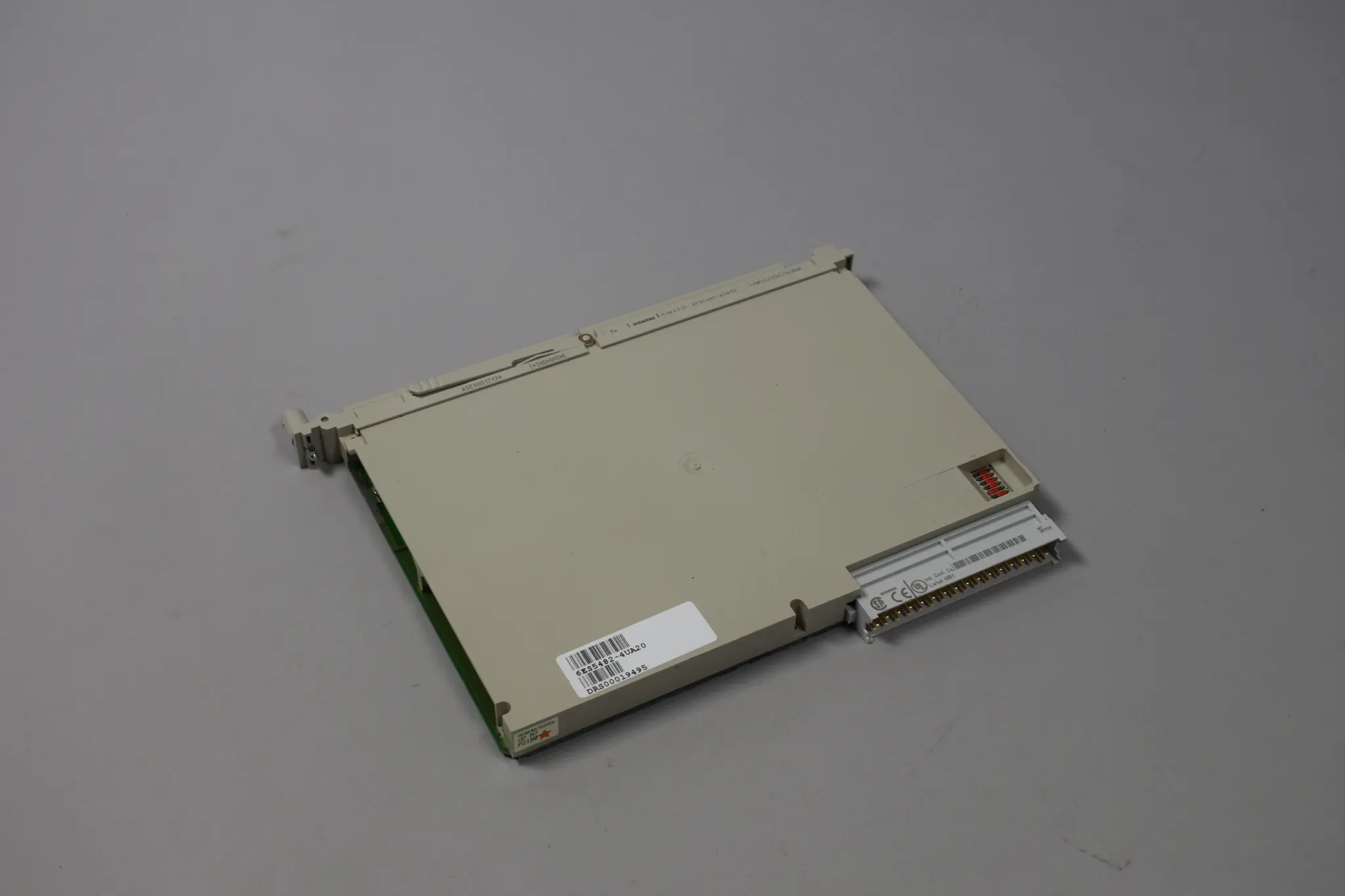 Produktfoto 1 von 6ES5482-4UA20