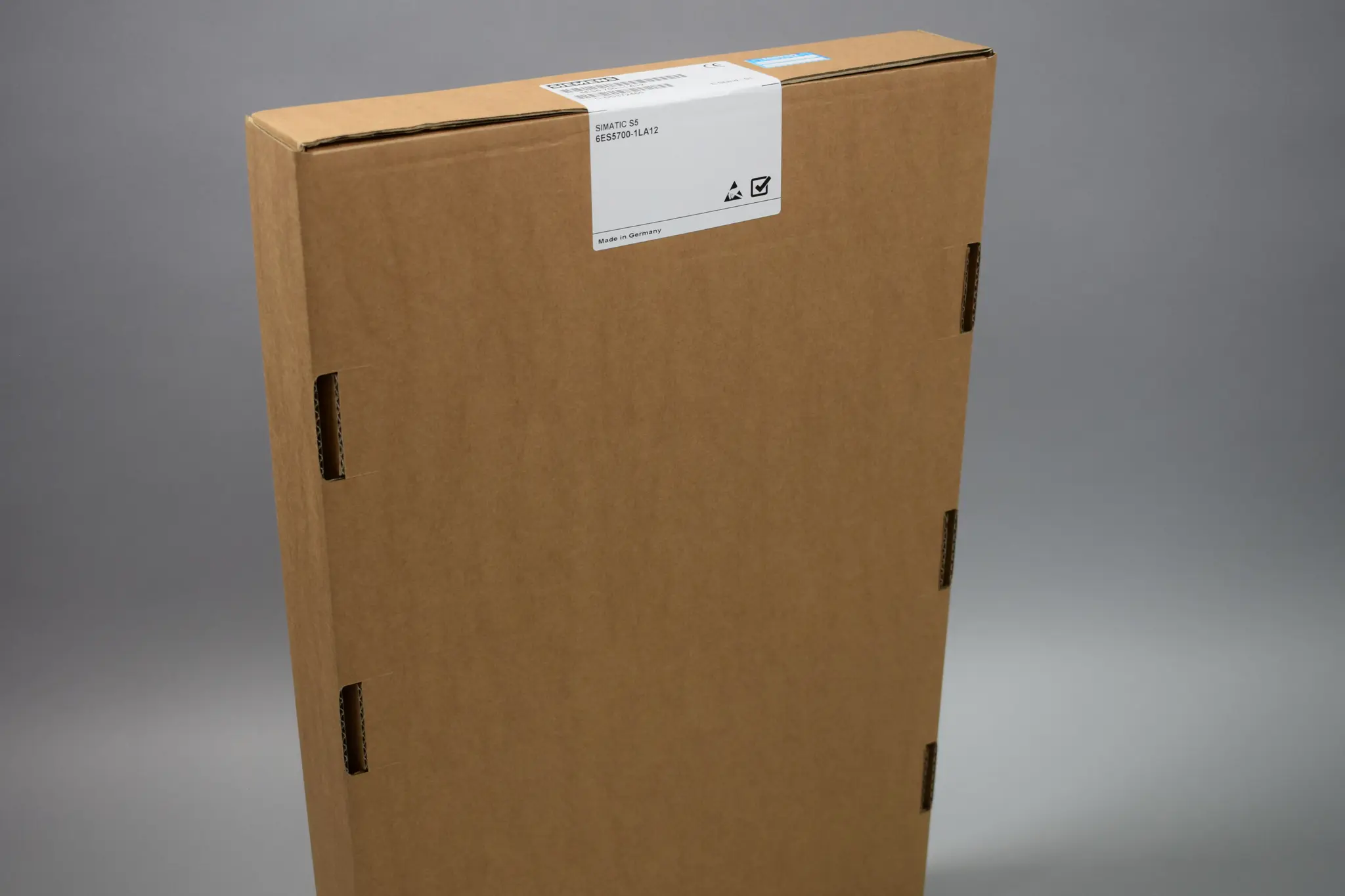 Produktfoto 1 von 6ES5700-1LA12