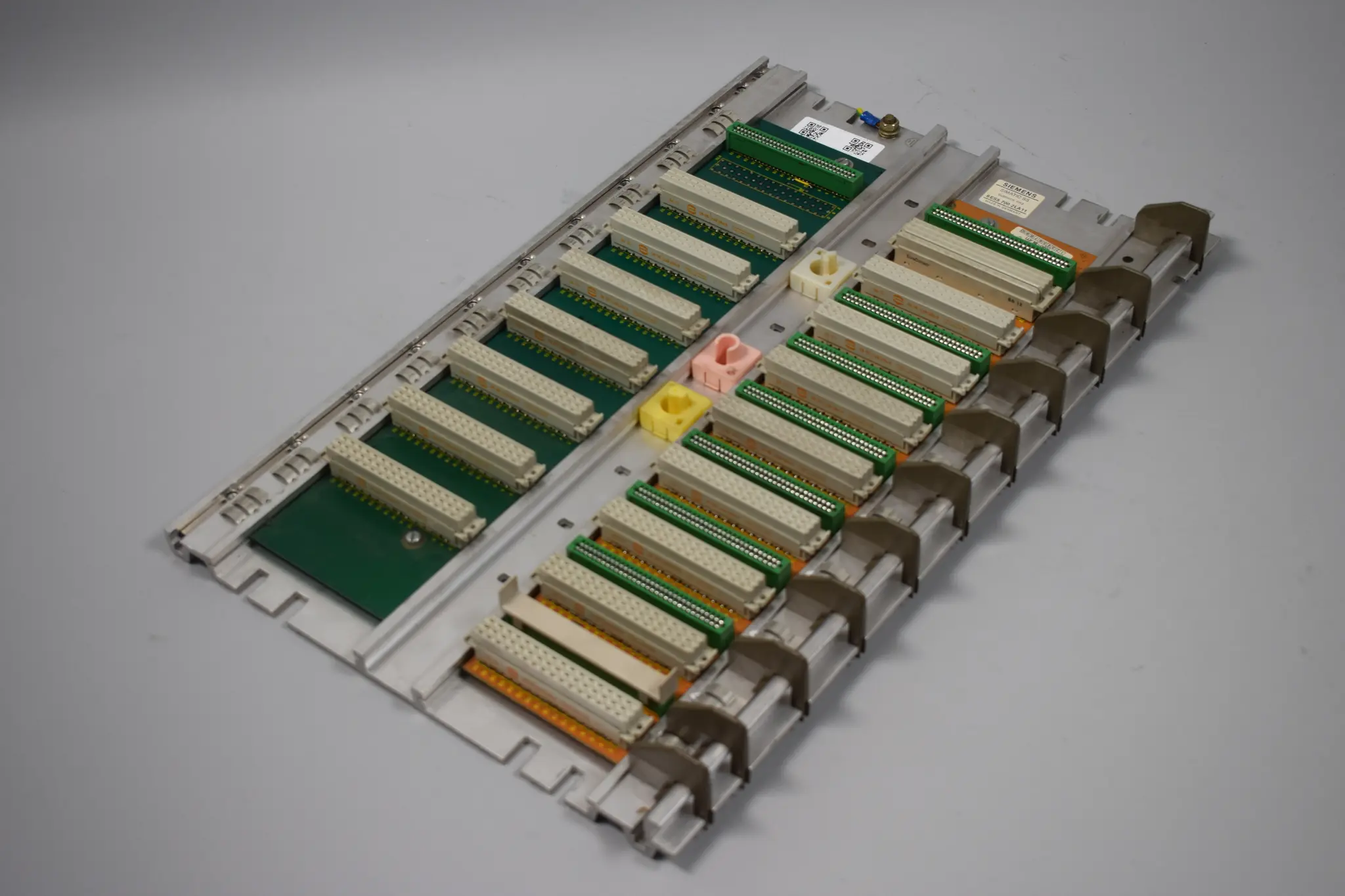 Produktfoto 1 von 6ES5700-2LA11