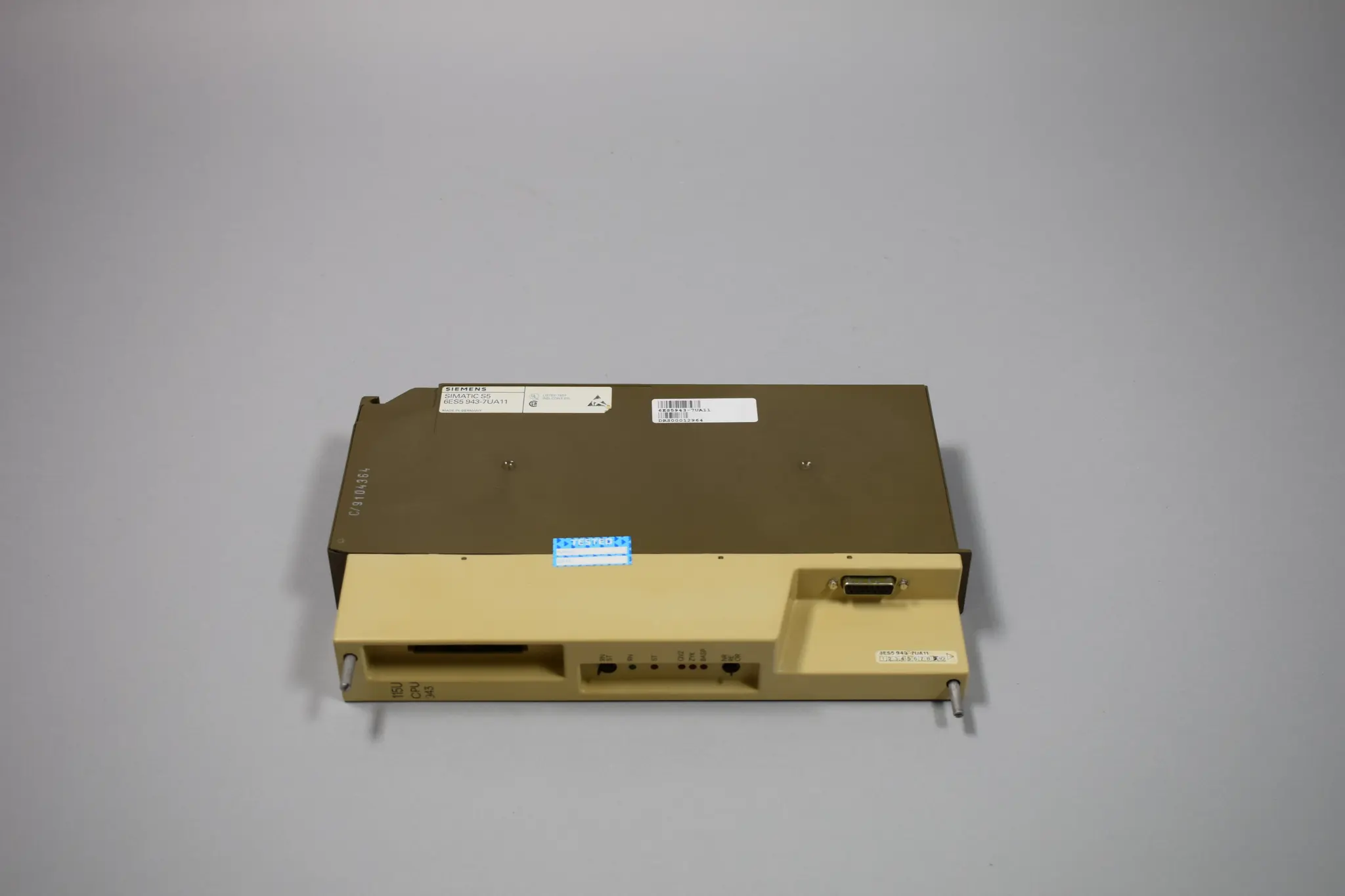Produktfoto 1 von 6ES5943-7UA11