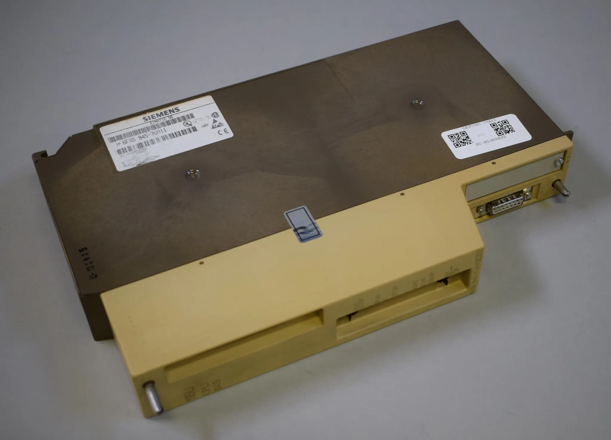 Produktfoto 1 von 6ES5945-7UA11