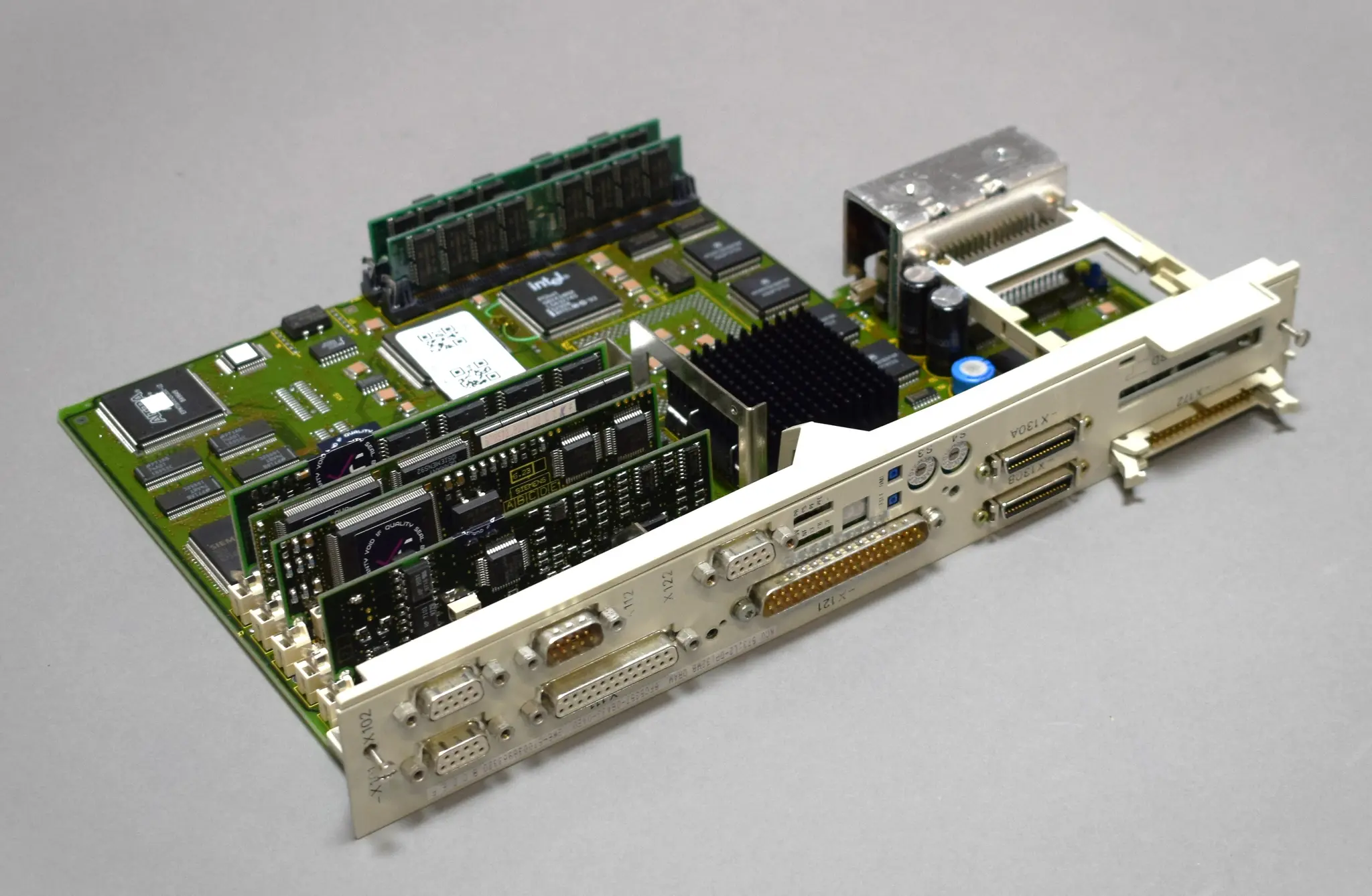 Produktfoto 1 von 6FC5357-0BA33-0AE0