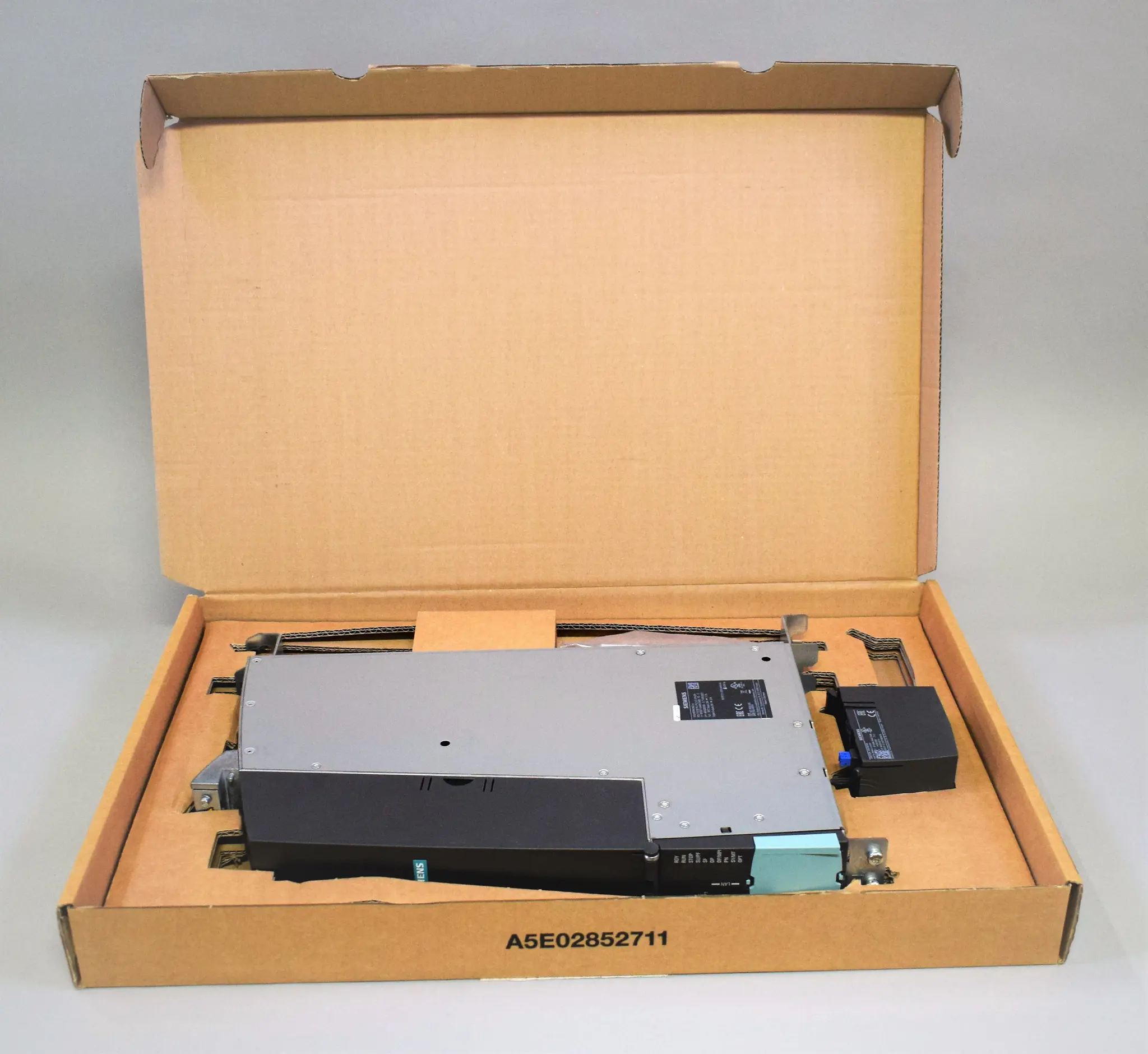 Produktfoto 1 von 6FC5371-0AA30-0AB0