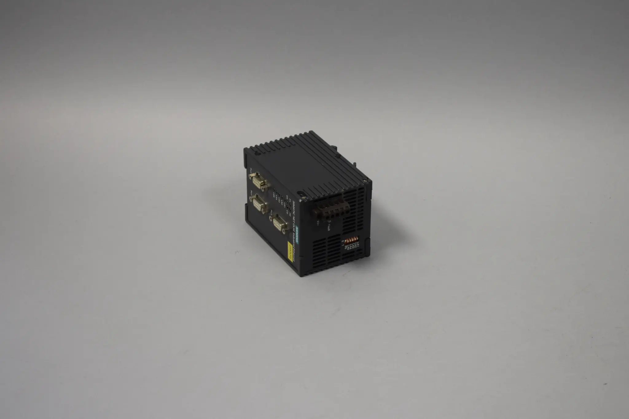 Produktfoto 1 von 6GK1102-4AA00