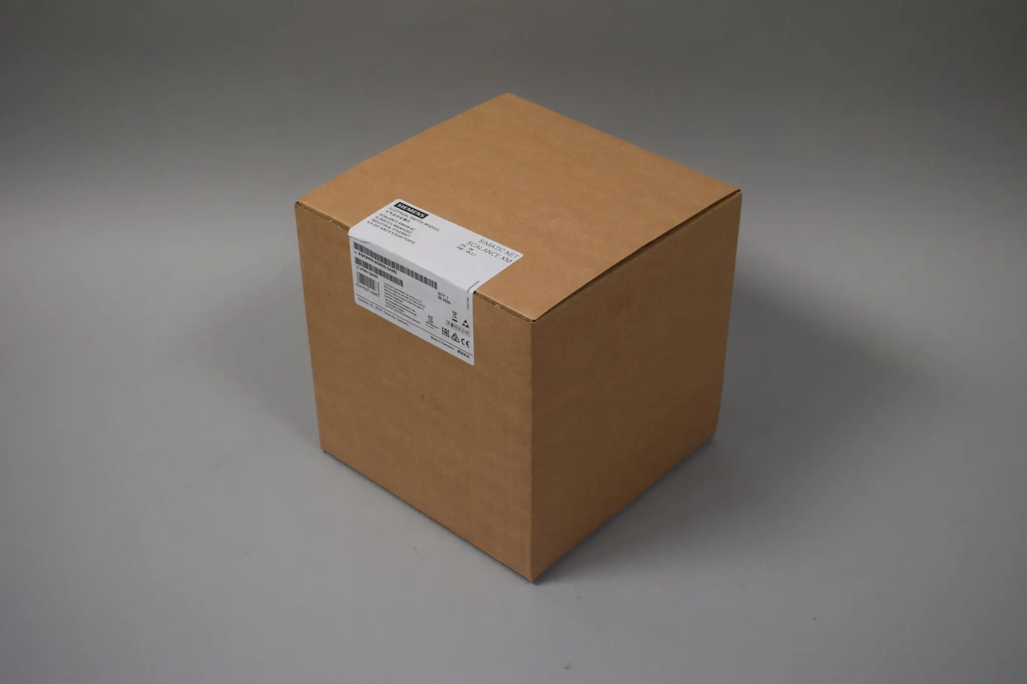 Produktfoto 1 von 6GK5408-8GS00-2AM2