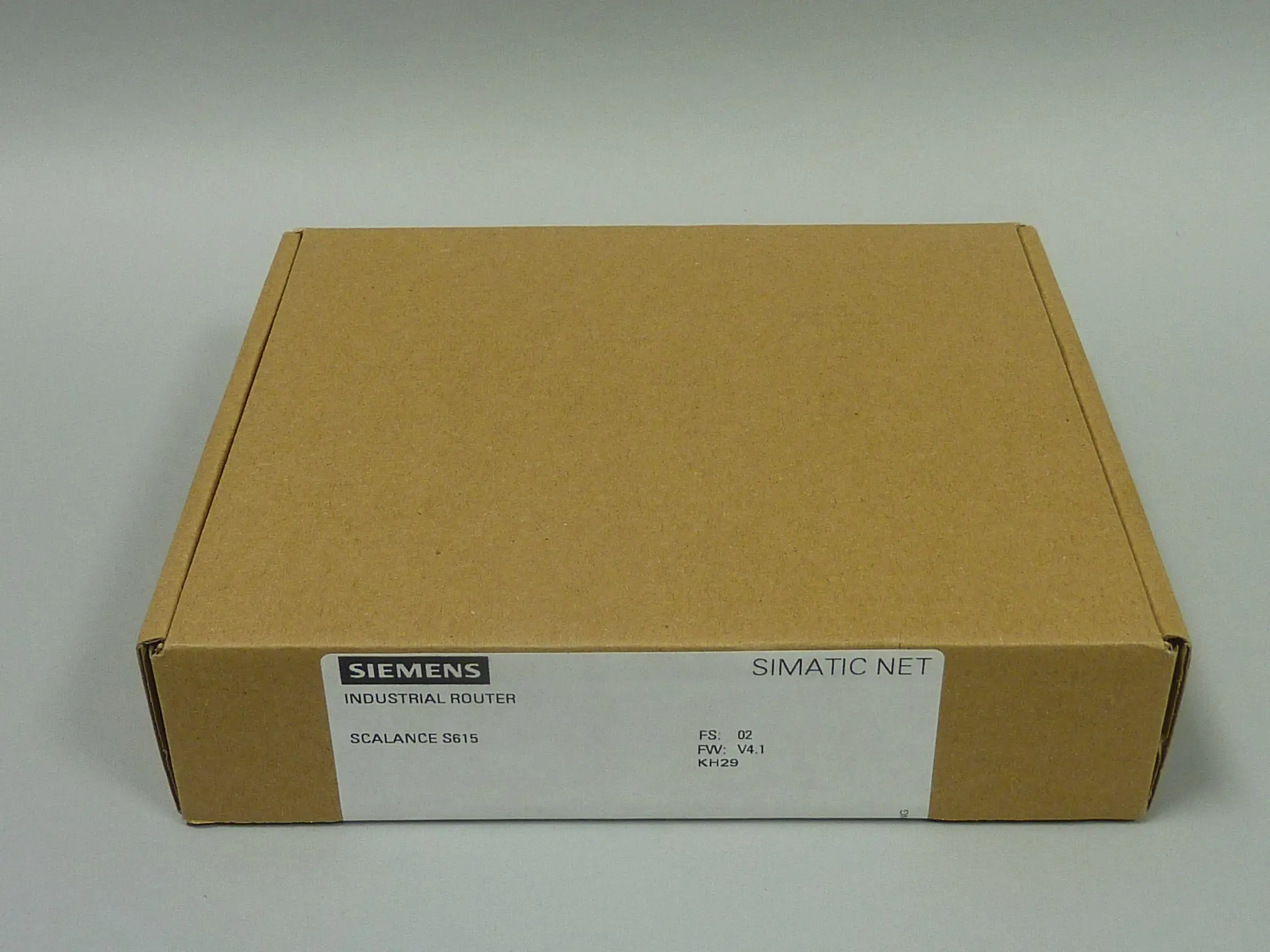 Produktfoto 1 von 6GK5615-0AA00-2AA2