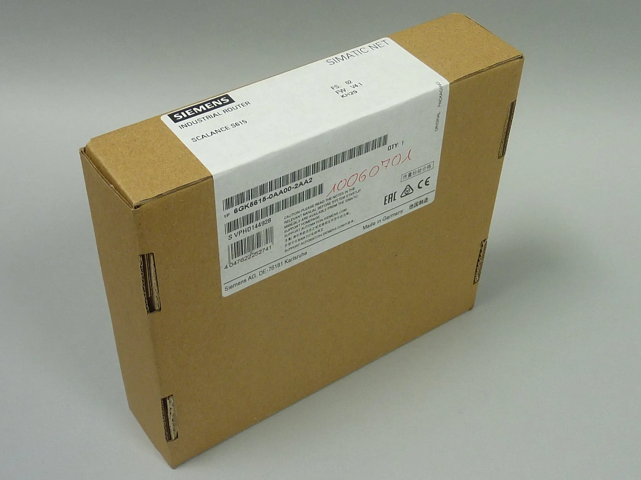 Produktfoto 1 von 6GK5615-0AA00-2AA2
