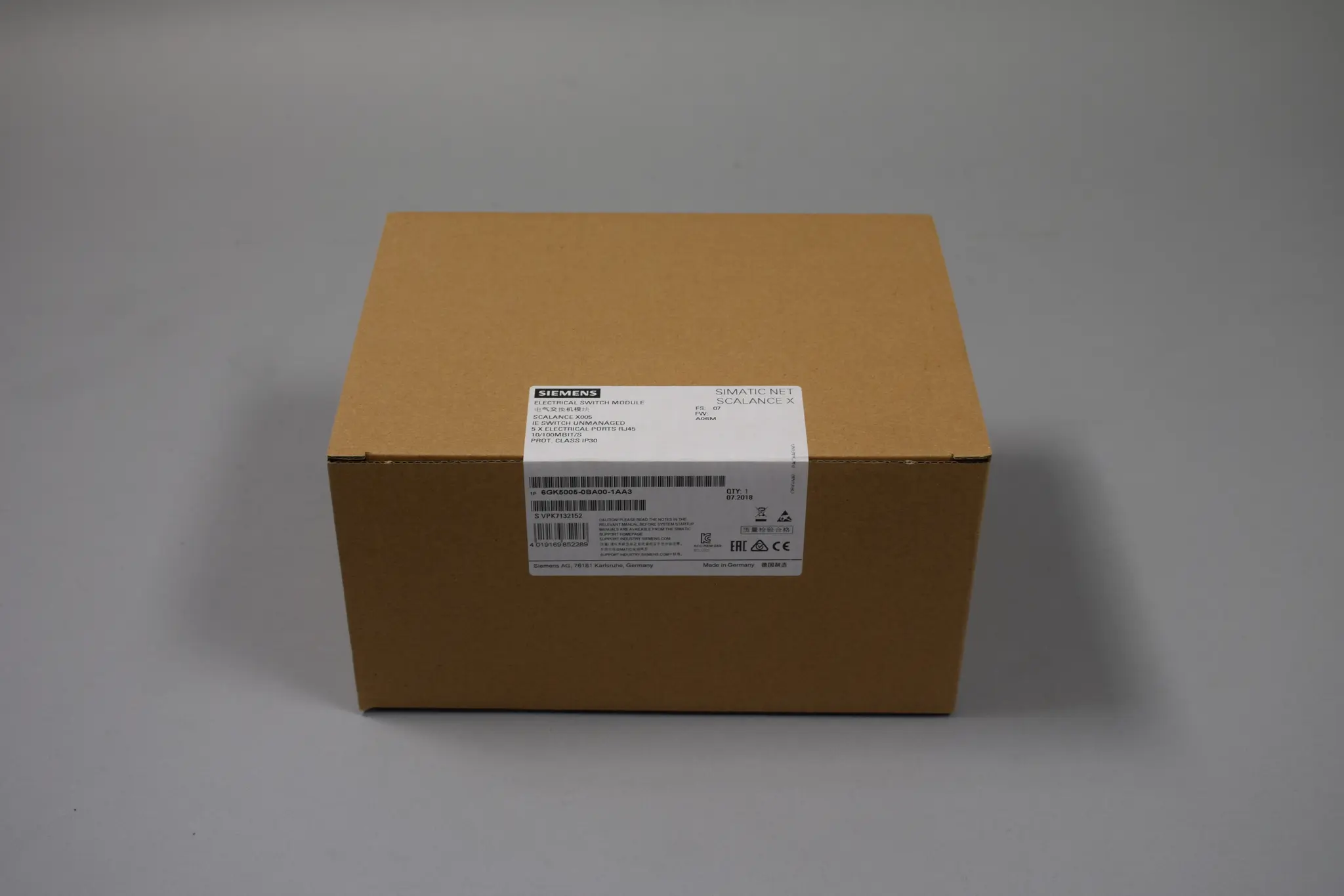 Produktfoto 1 von 6GK5005-0BA00-1AA3