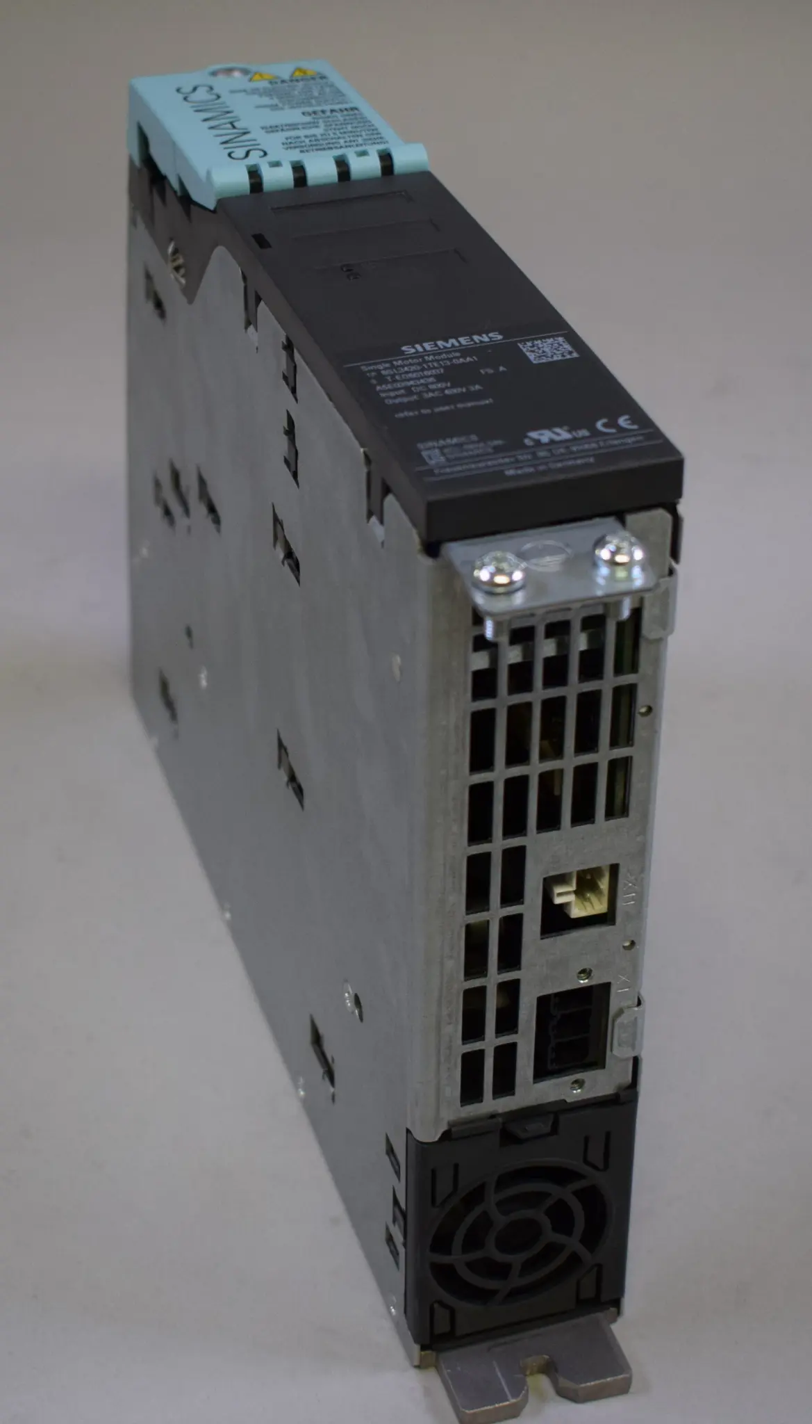 Produktfoto 1 von 6SL3420-1TE13-0AA1