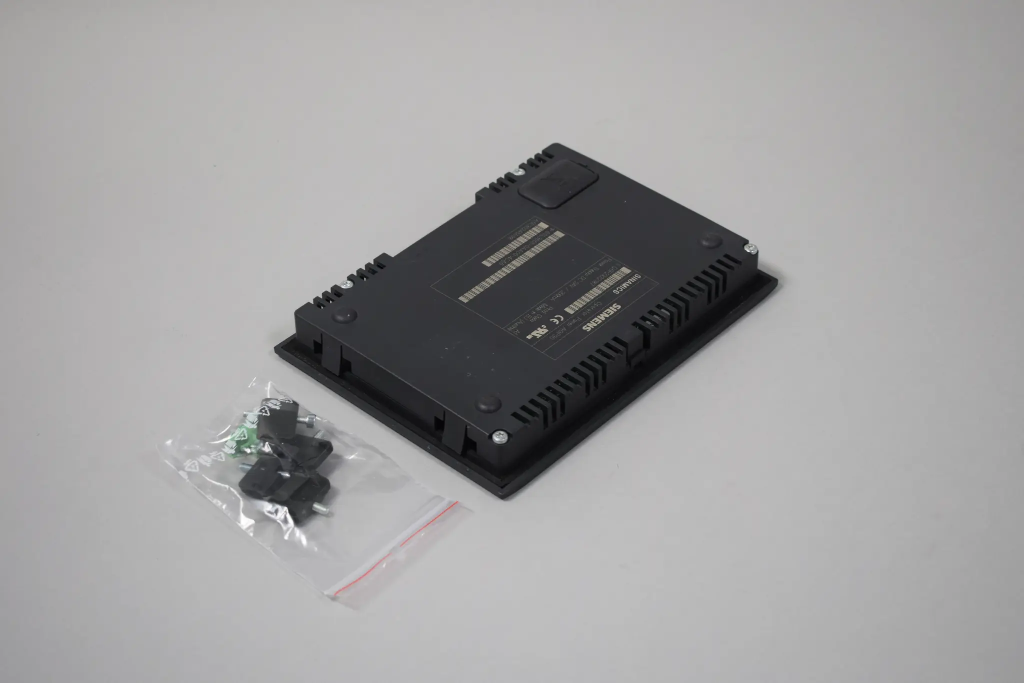 Produktfoto 1 von 6SL3055-0AA00-4CA5