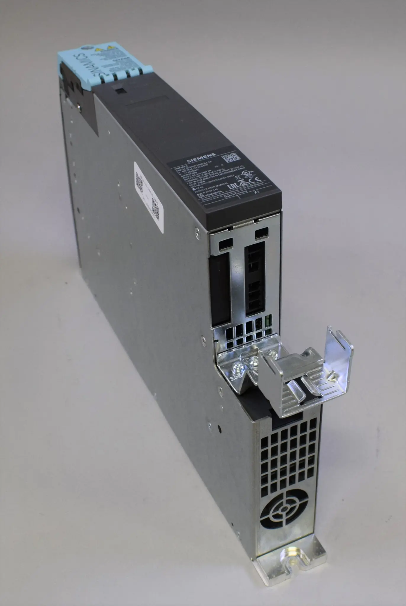 Produktfoto 1 von 6SL3120-1TE15-0AD0