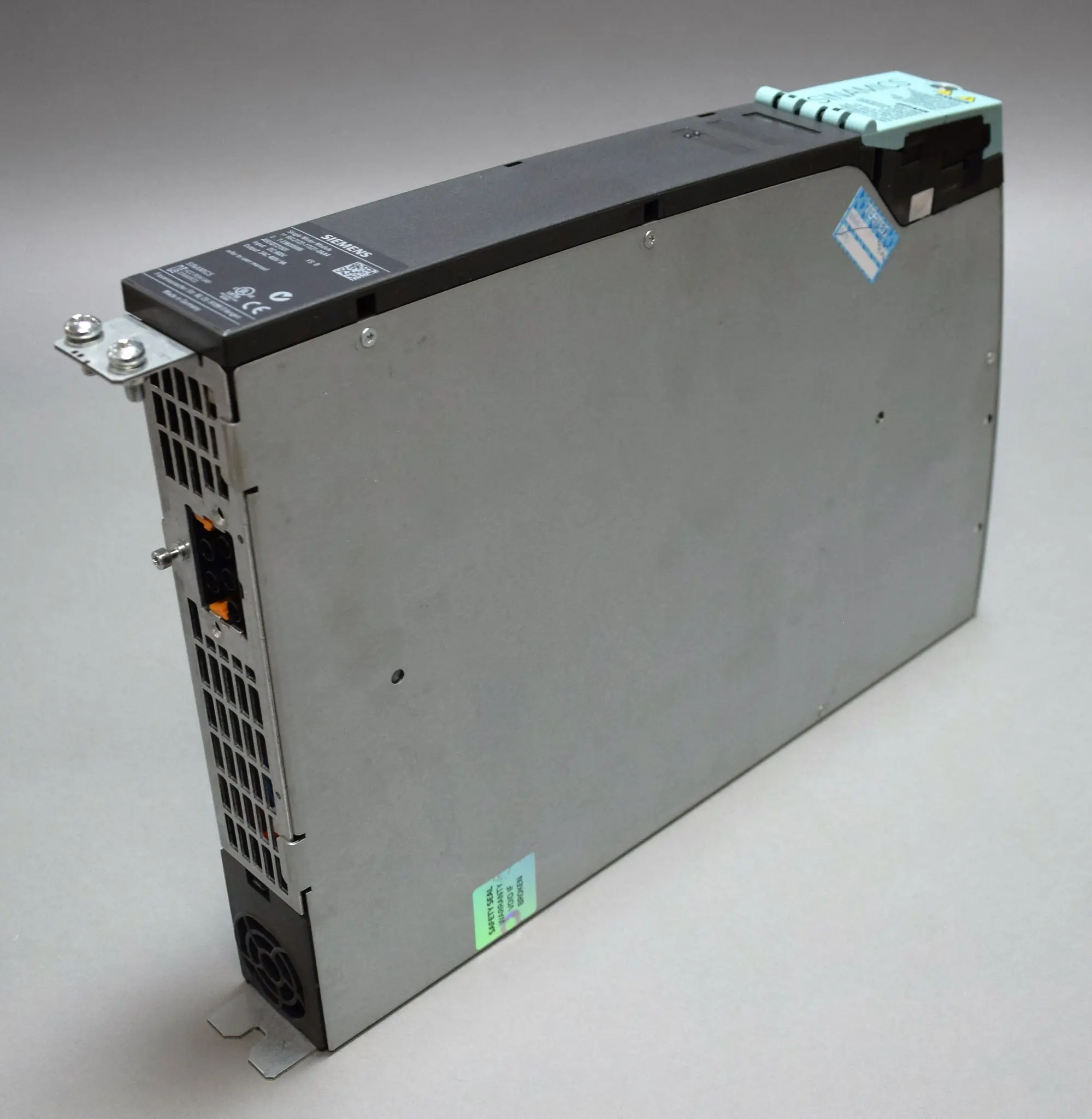Produktfoto 1 von 6SL3120-1TE21-0AA4
