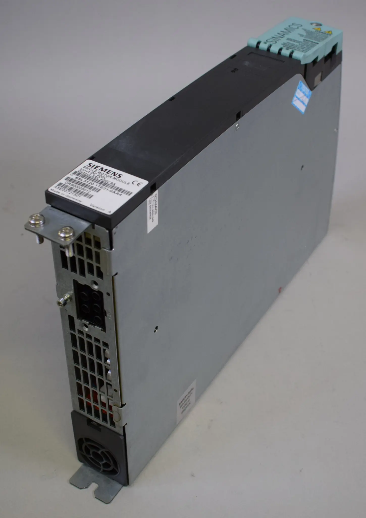 Produktfoto 1 von 6SL3120-1TE21-0AA4