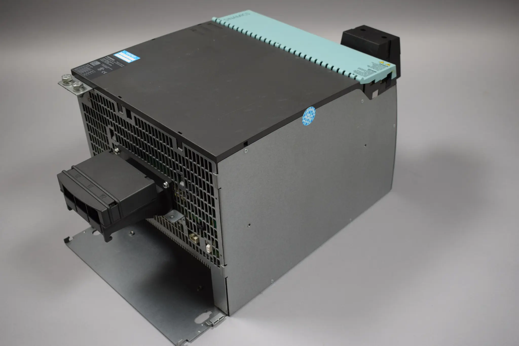 Produktfoto 1 von 6SL3120-1TE32-0AA3