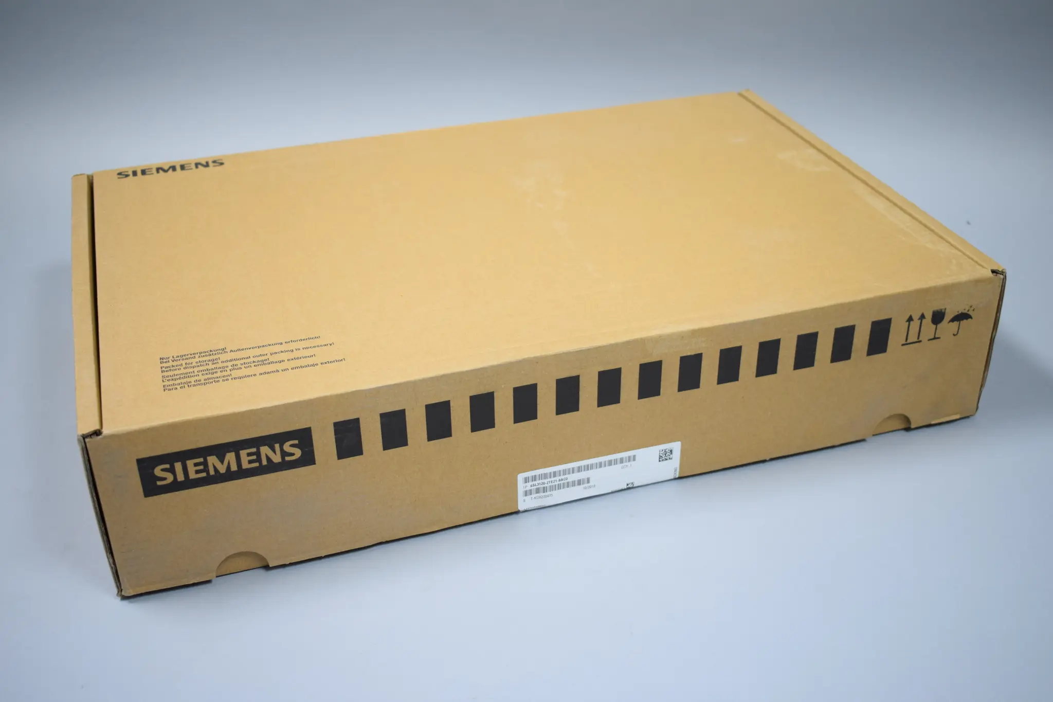 Produktfoto 1 von 6SL3120-2TE21-8AC0