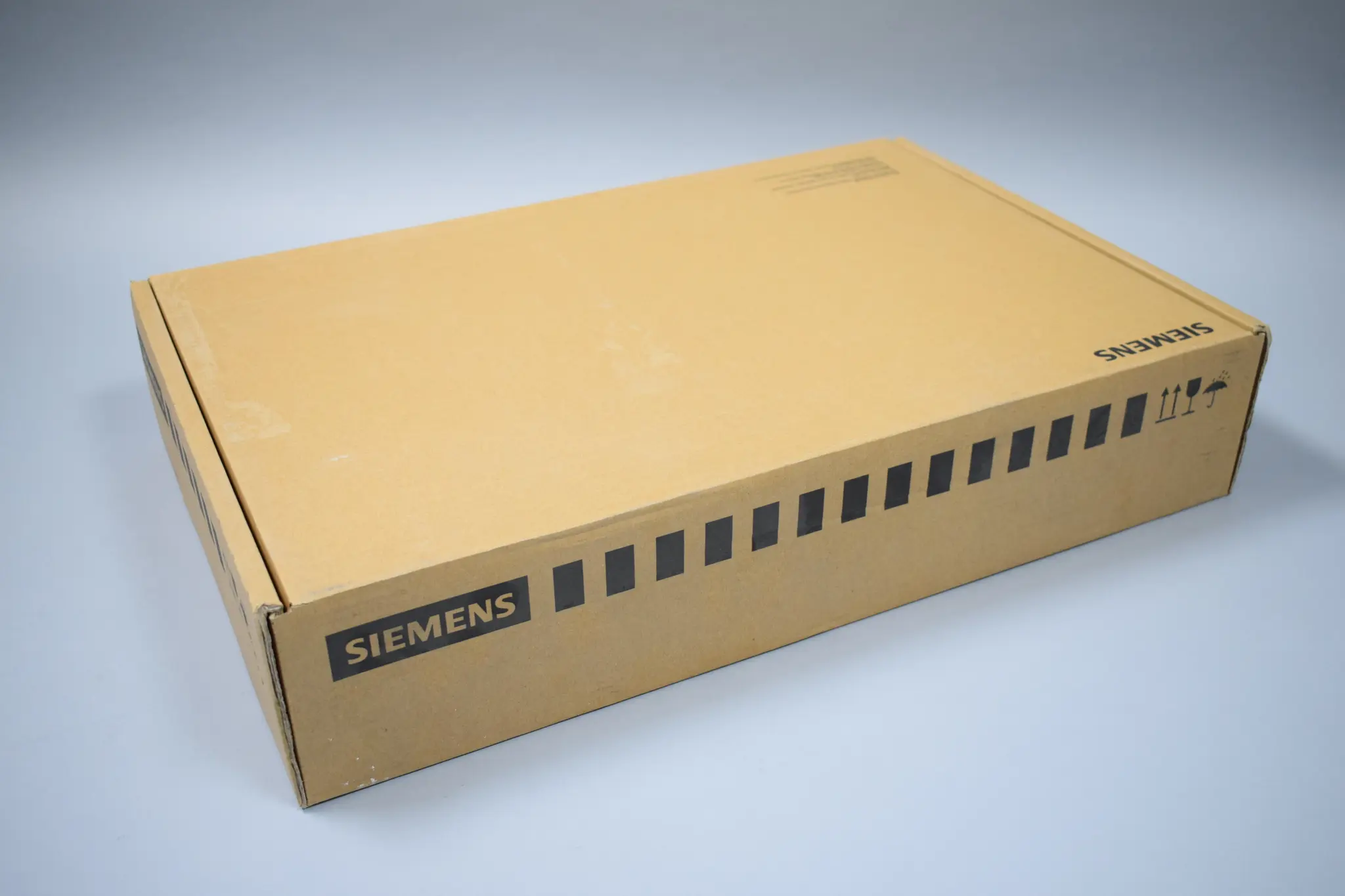 Produktfoto 1 von 6SL3120-2TE21-8AC0
